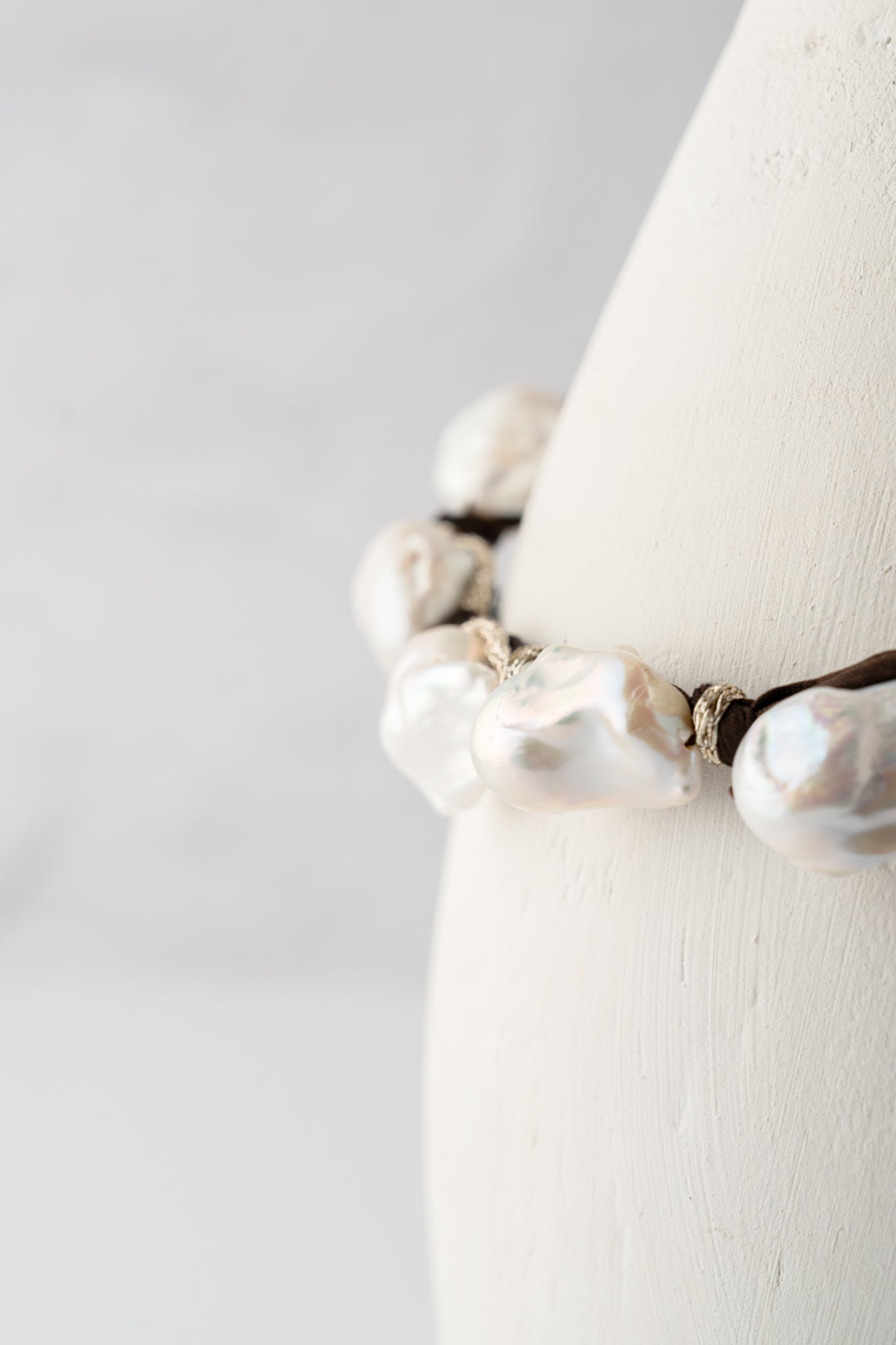 Mela Morgan Pearl Necklace - White 