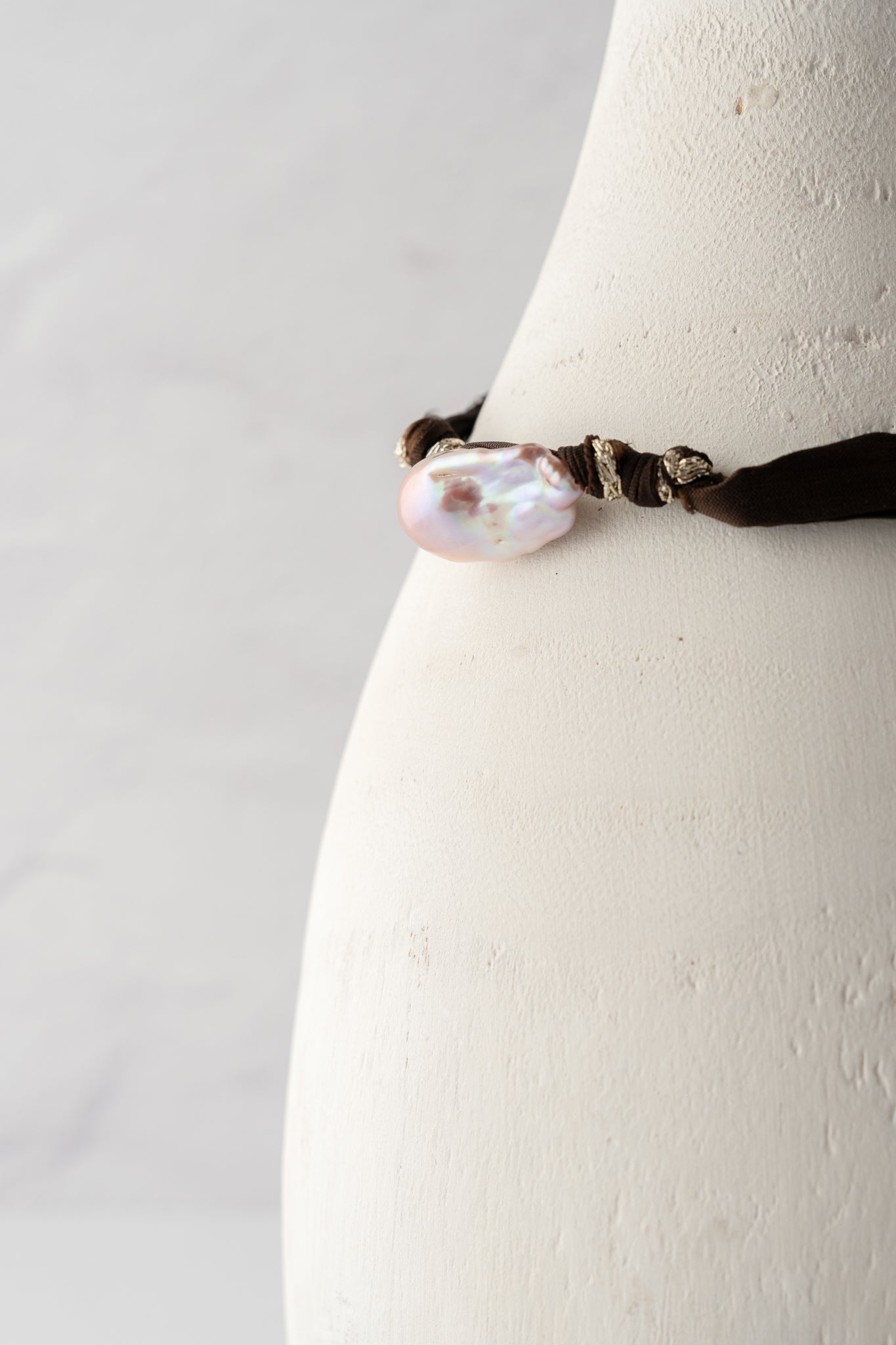 Mela Morley Pearl Necklace 