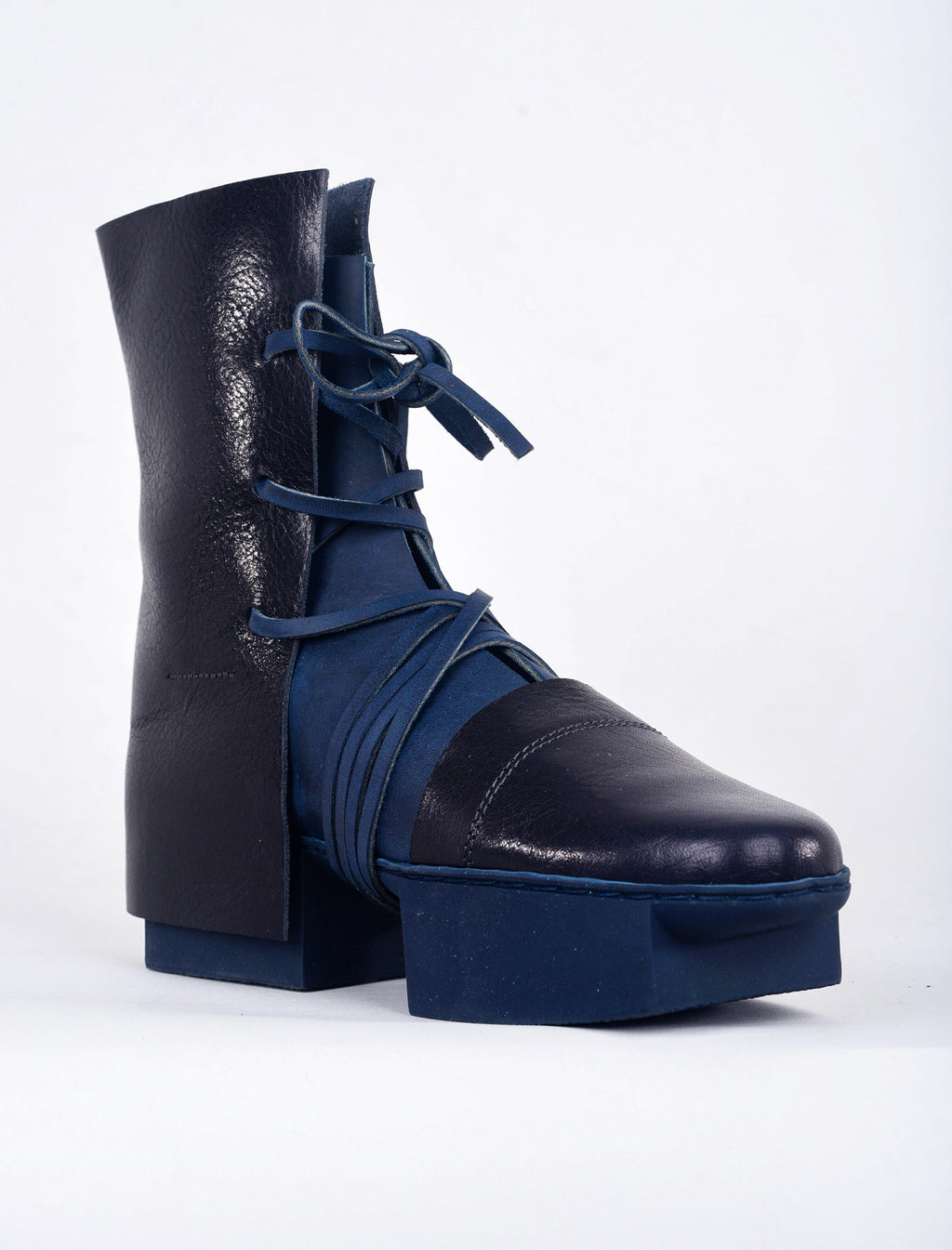 Layers Box Boot, Navy LXP