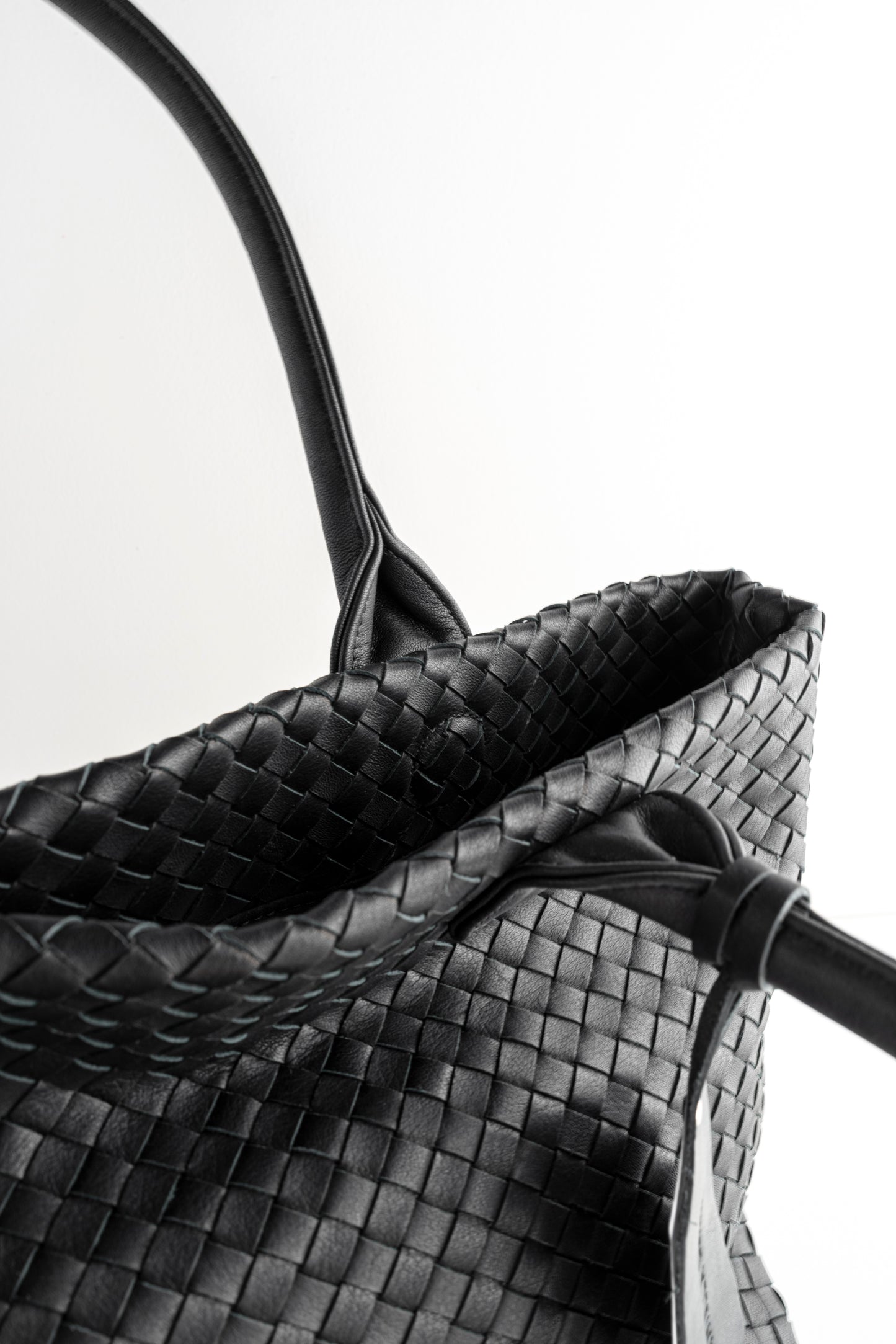 Daniella Lehavi Noelle Woven Tote - Black 