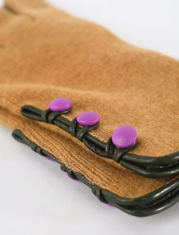 Santacana Madrid Tiny Button Cashmere/Wool Glove, Dijon 
