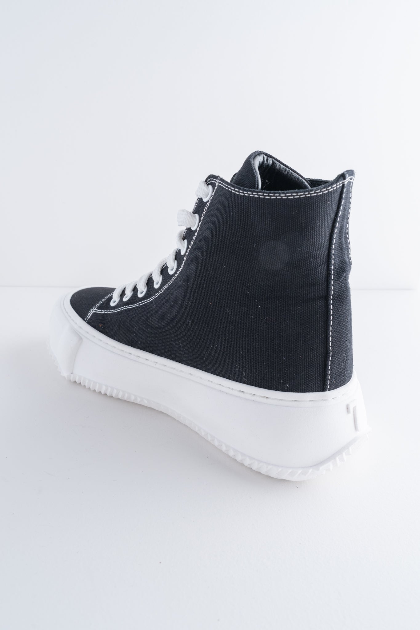 Pluslavie Plu Sneaker Two, Black 