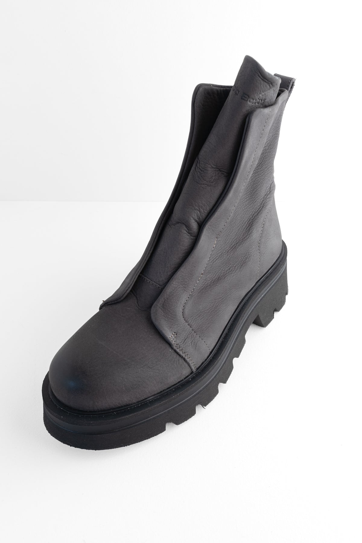 Patrizia Bonfanti Kuni No Lace Boot, Fumo Gray 