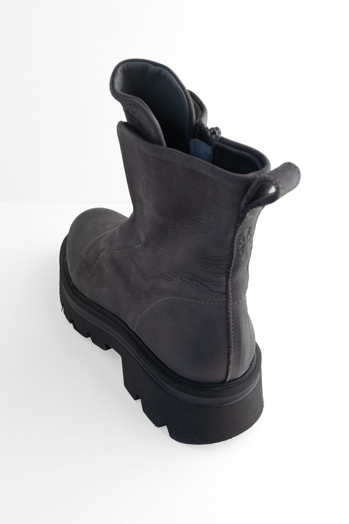 Patrizia Bonfanti Kuni No Lace Boot, Fumo Gray 