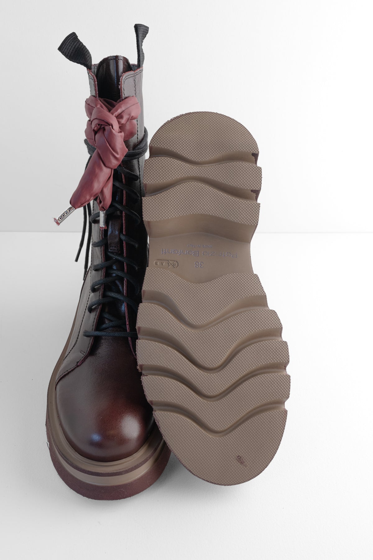 Patrizia Bonfanti Scorpio Duval Boot, Bordo 