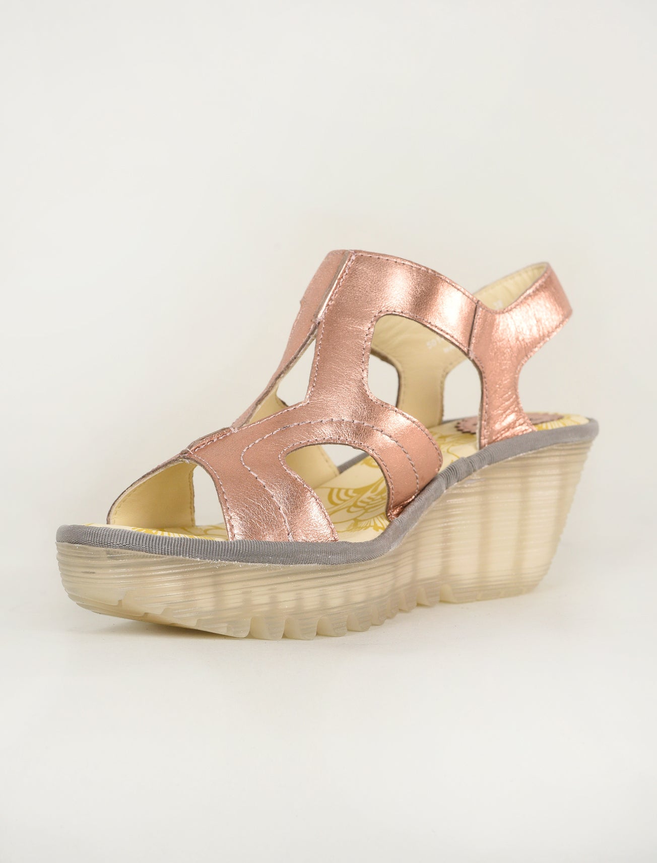 Fly London Yotu Wedge, Blush Gold 