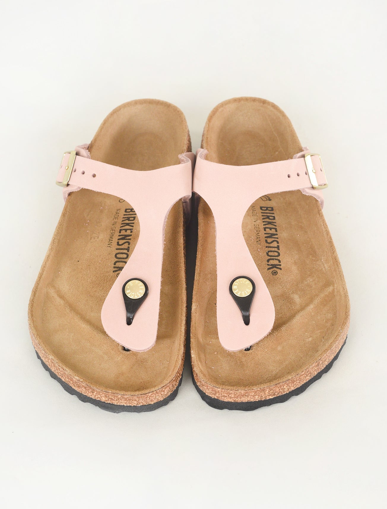 Birkenstock Gizeh Nubuk Sandal, Soft Pink 