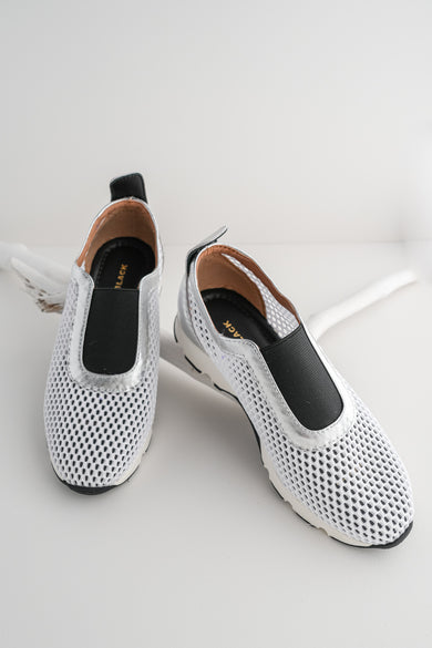 All Black Amazing Combo Sneaker 