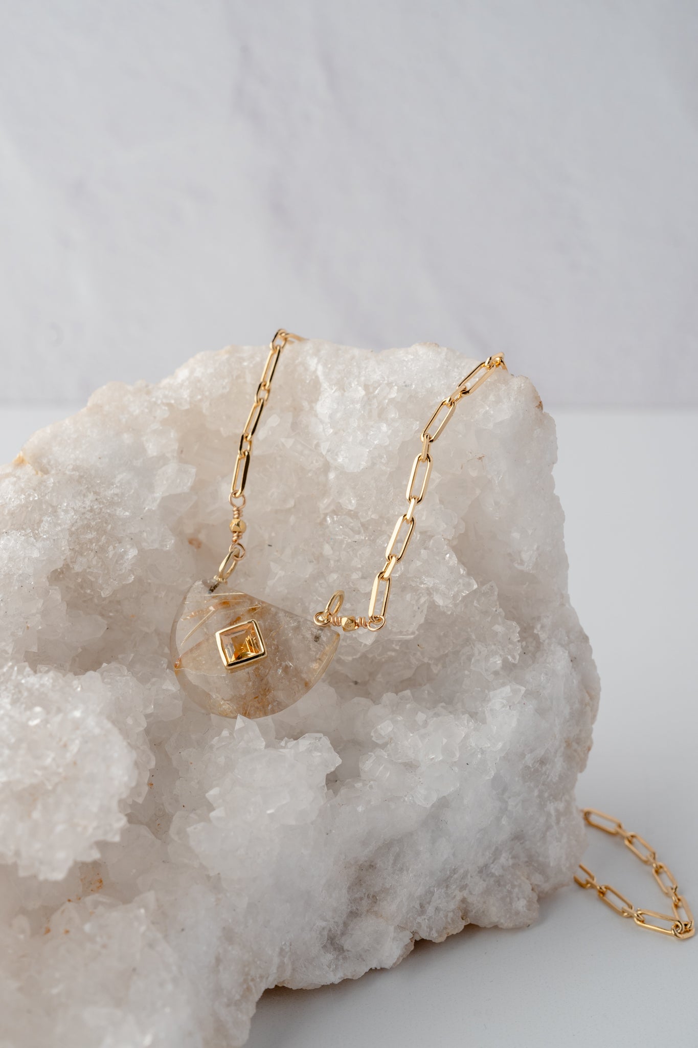 Robindira Unsworth Box Chain/Rutilated Quartz/Citrine Neck 
