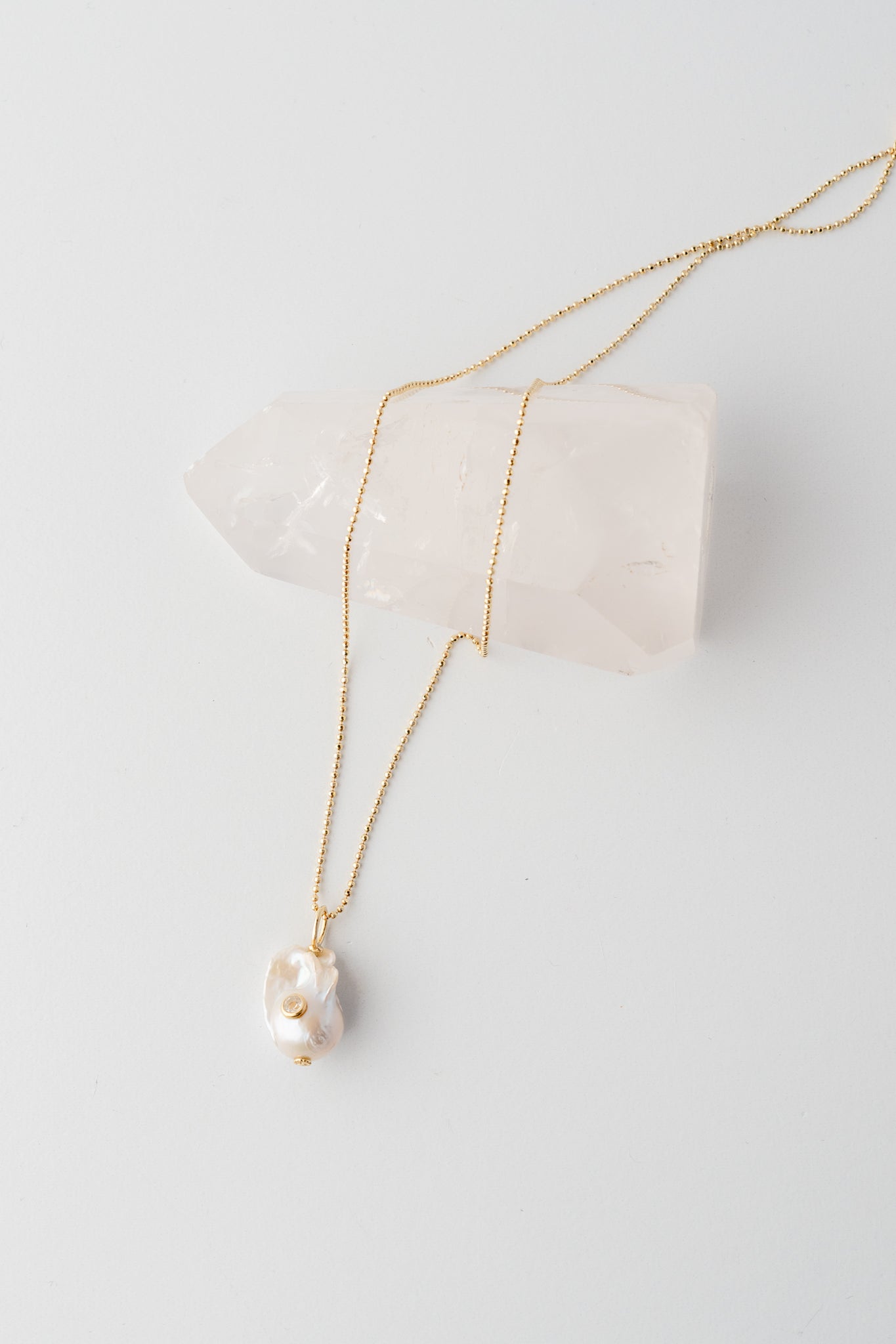 Robindira Unsworth White Baroque Pearl/White Topaz Necklace 