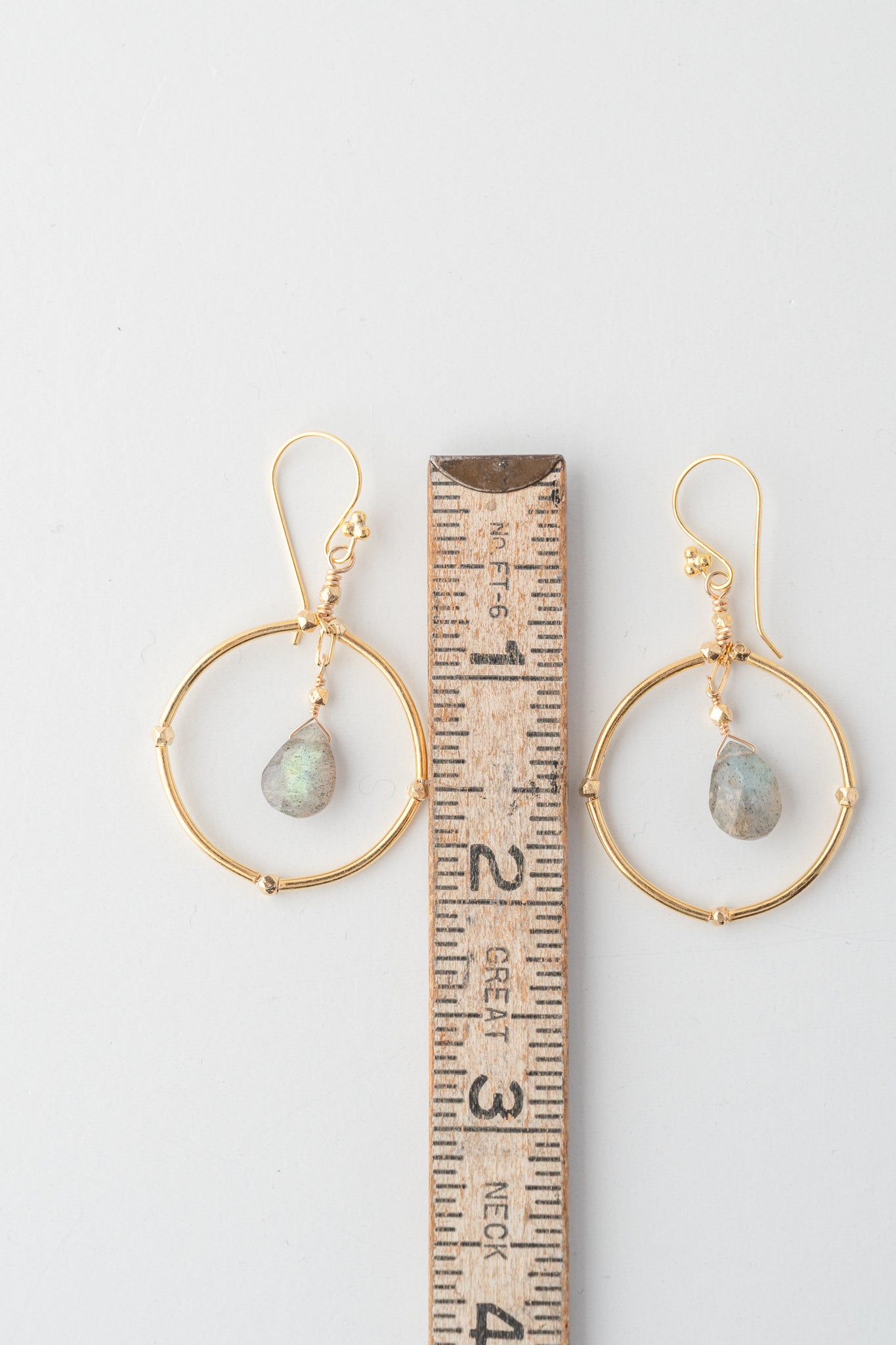 Robindira Unsworth Gold Hoop/Lab Dangle Earring 