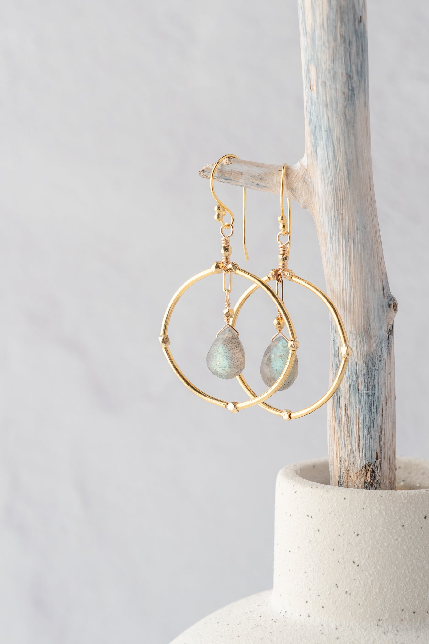 Robindira Unsworth Gold Hoop/Lab Dangle Earring 