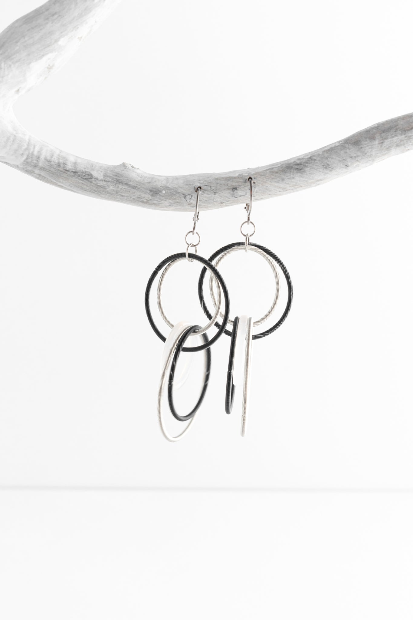 Sea Lily Elsa Earrings, Silver and Black 
