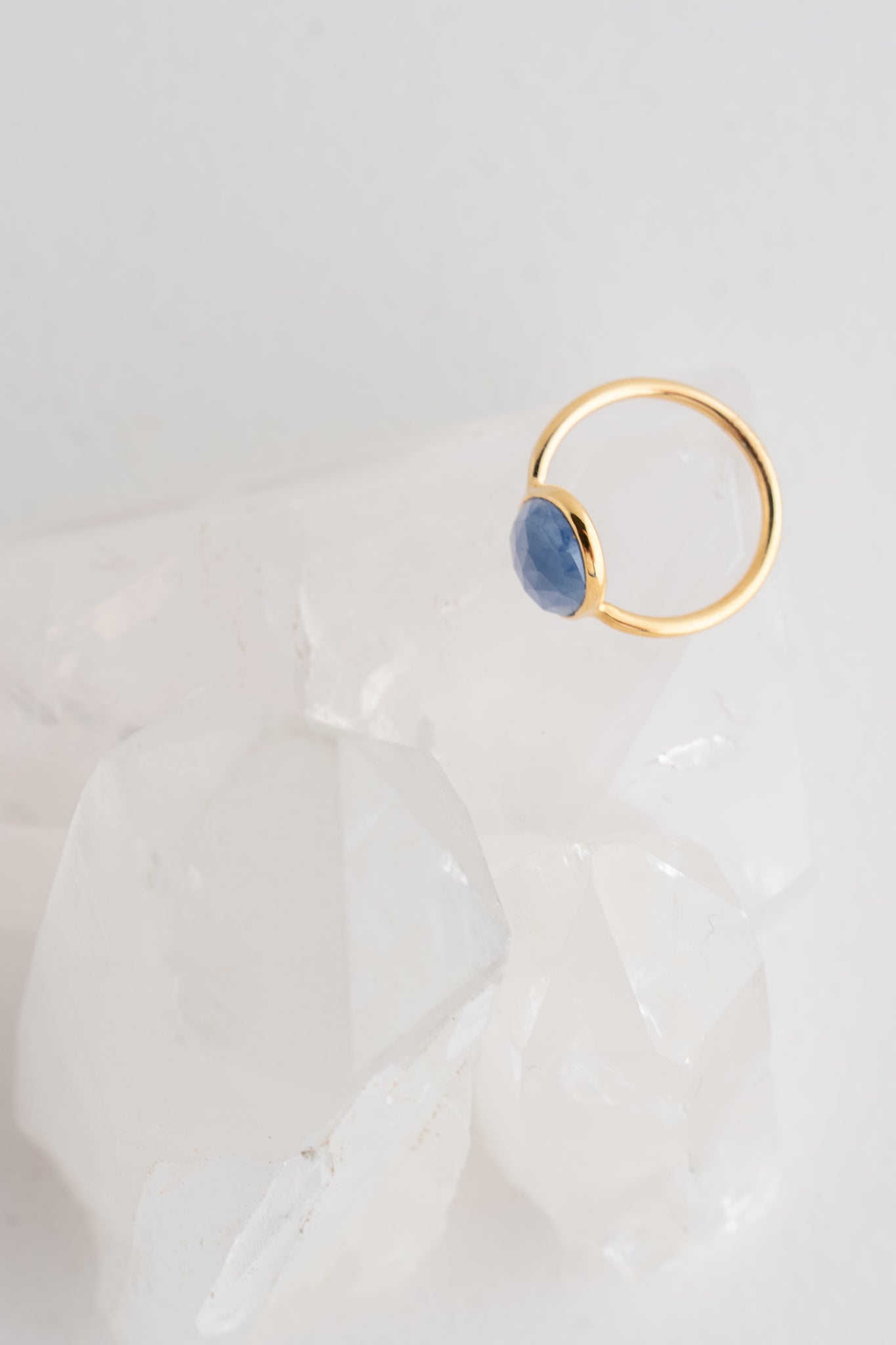 Evie Lou Anahita Ring, Gold/Blue 