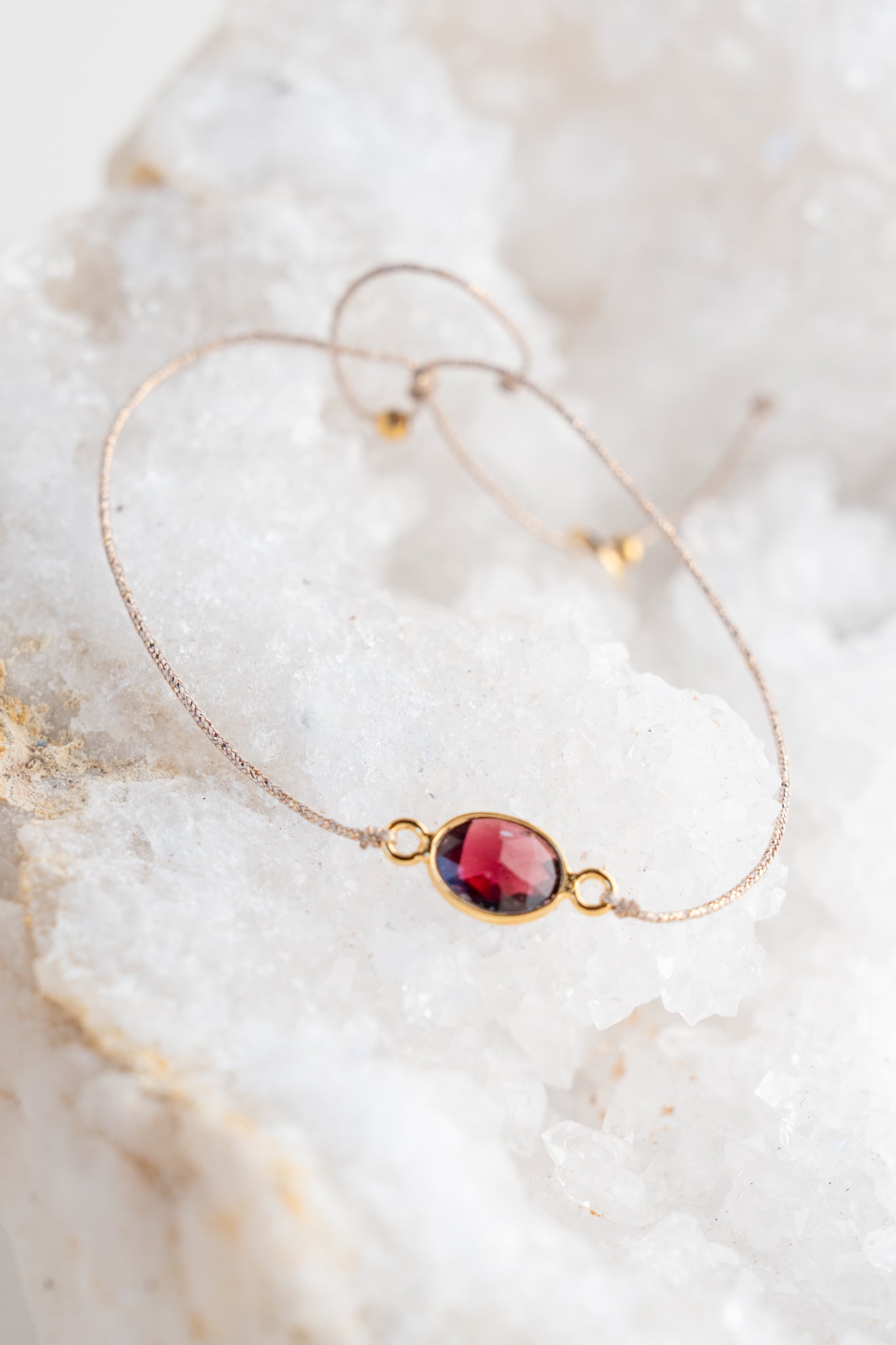 Evie Lou Magali Bracelet, Garnet 