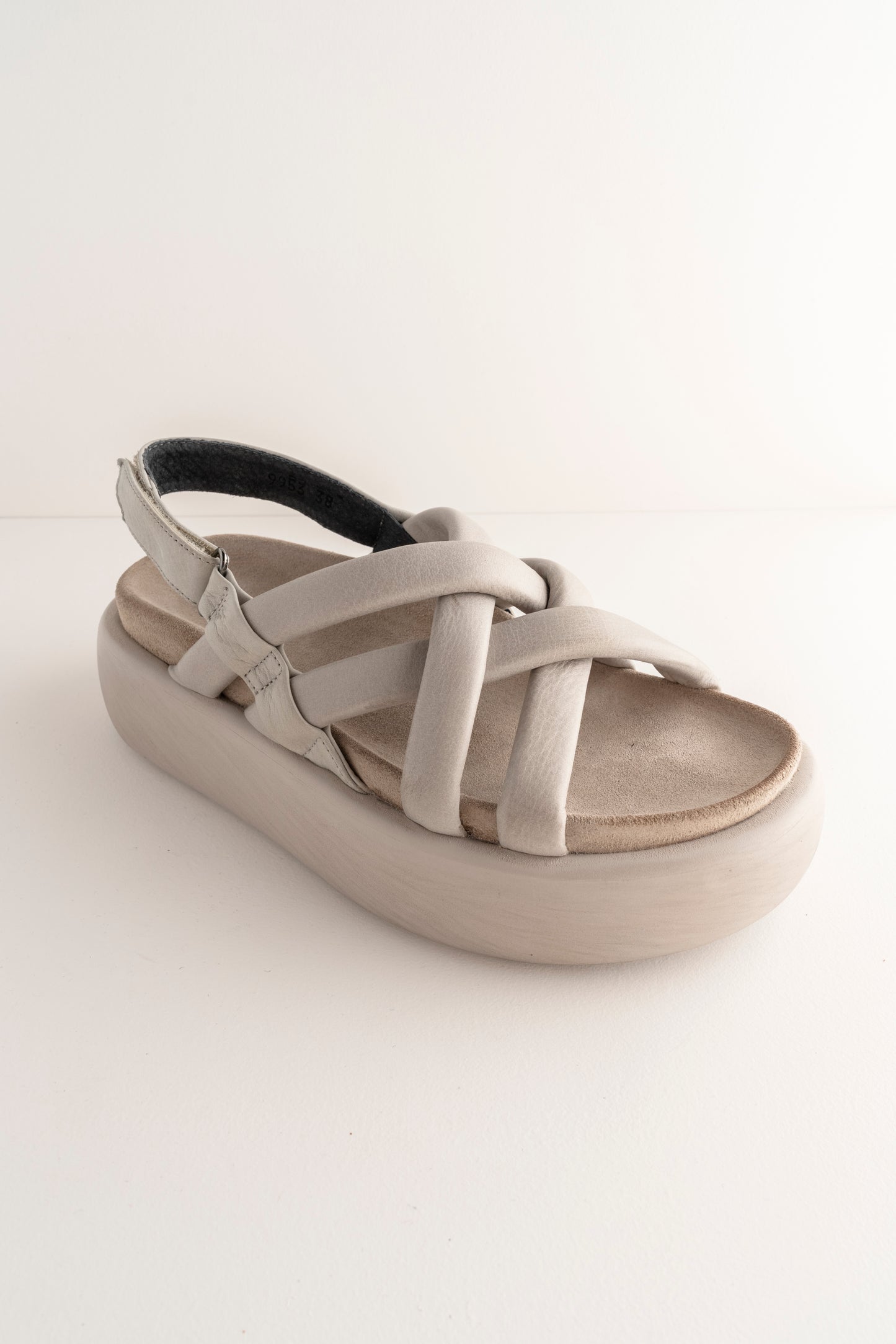 Sort Aarhus Akoya Slingback Platform, Perla 