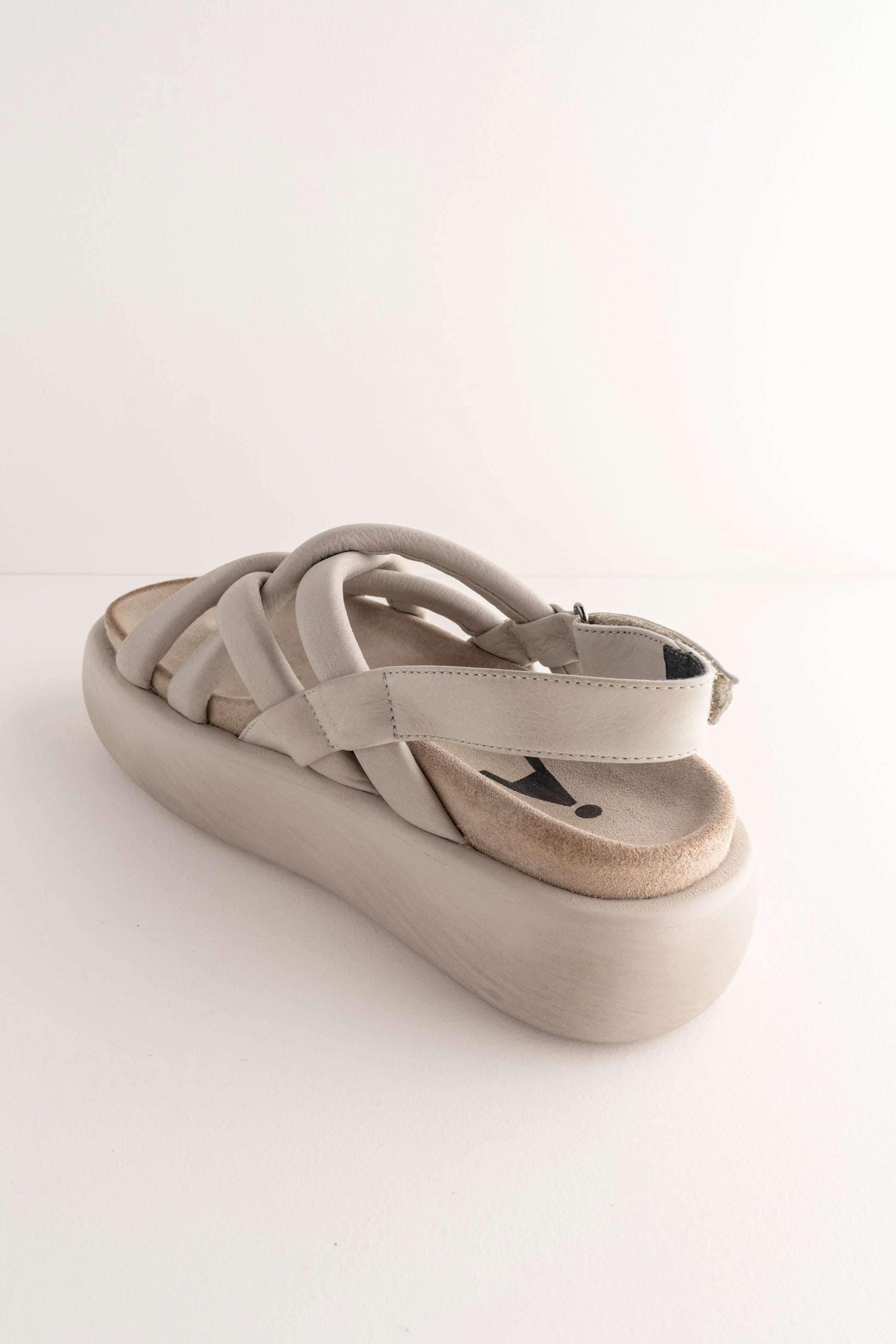 Sort Aarhus Akoya Slingback Platform, Perla 