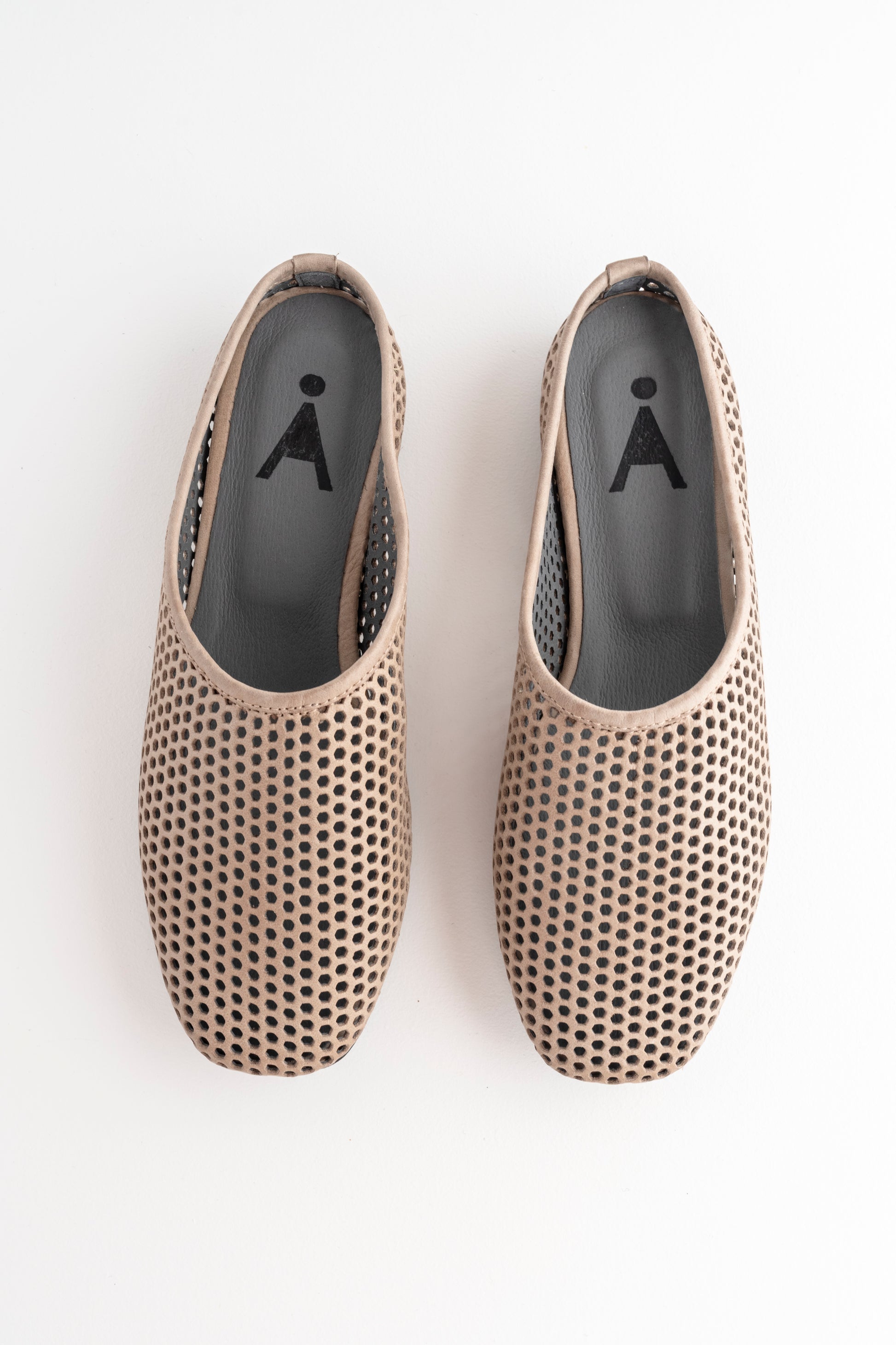 Sort Aarhus Leather Cage Slides, Malto 