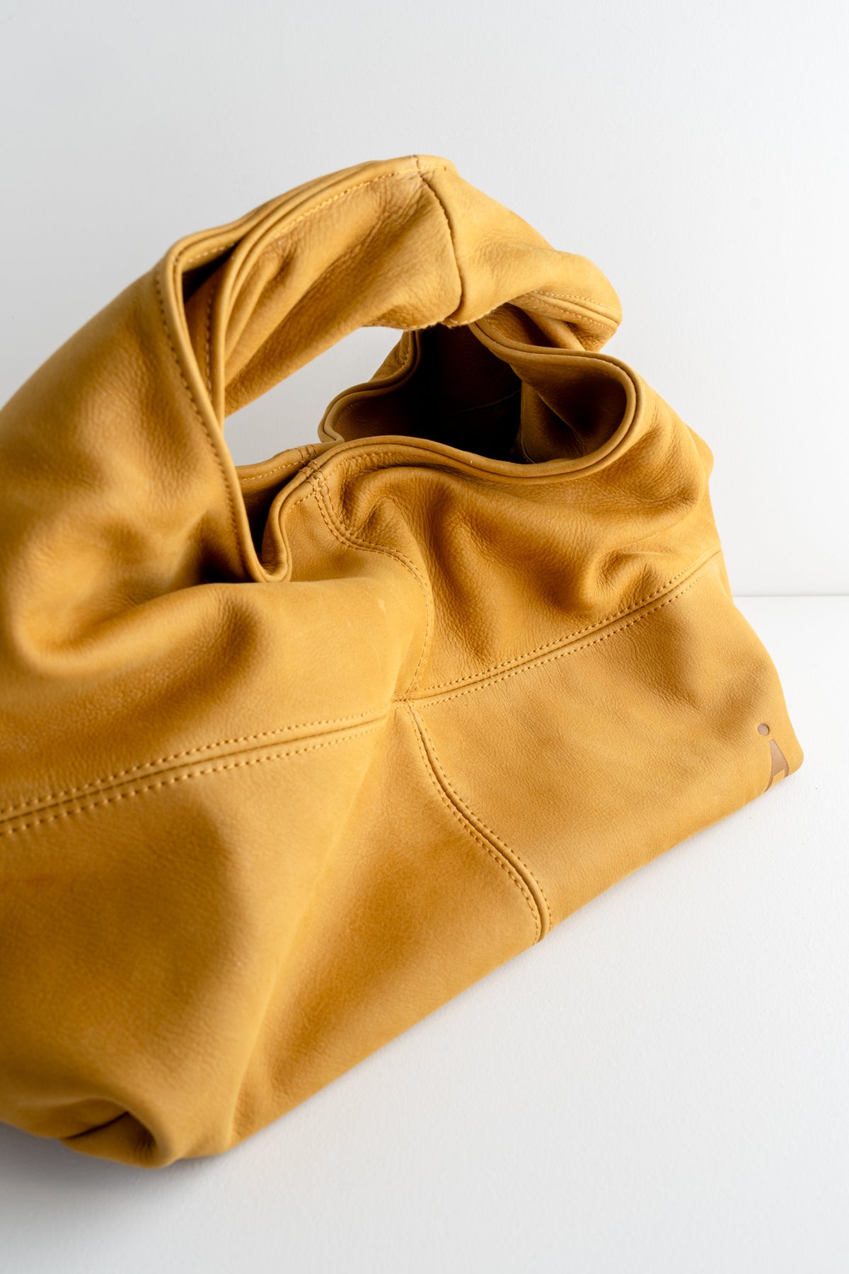 Sort Aarhus Isaac Handbag, Ambra 