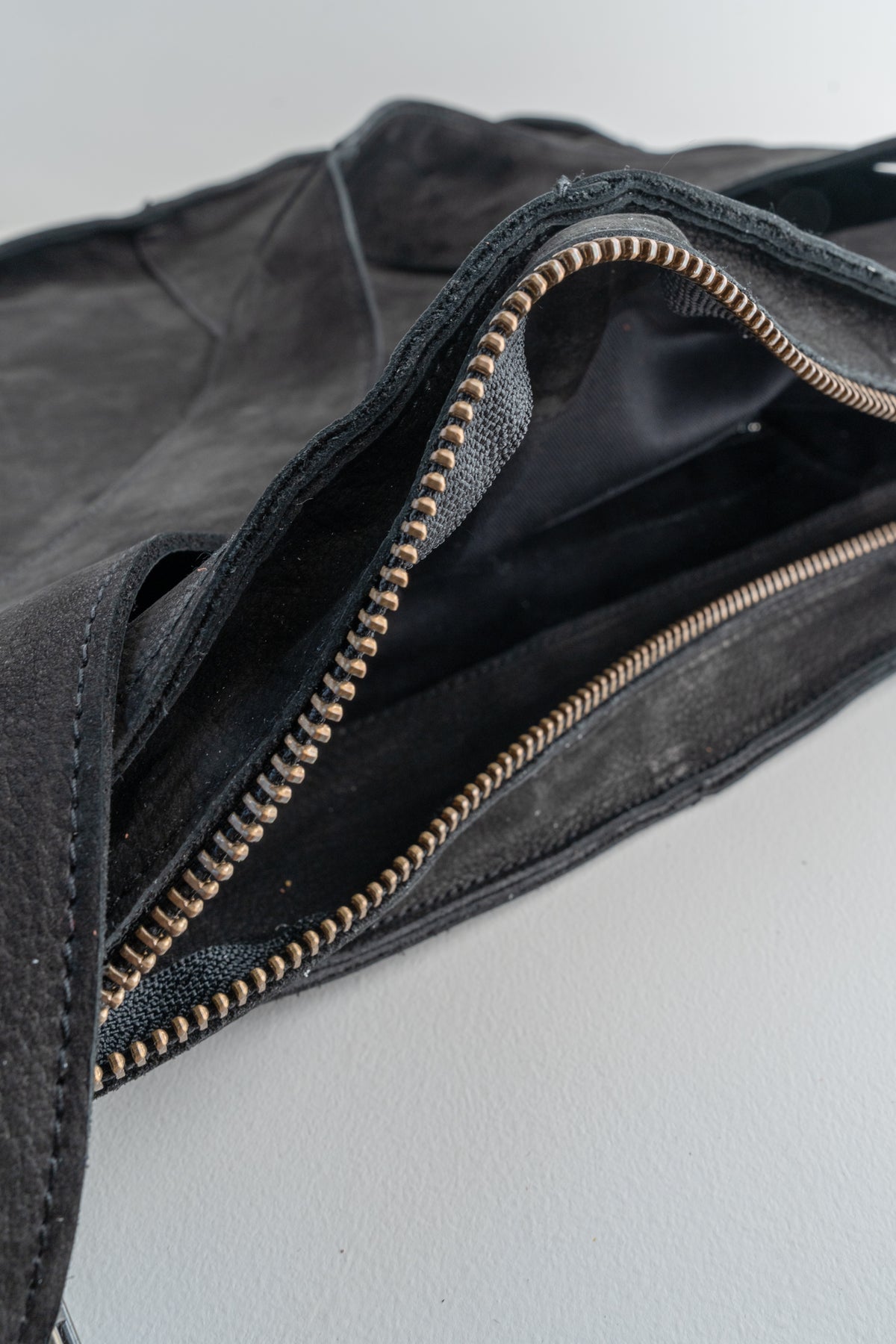 Sort Aarhus Rounded Handbag, Black 