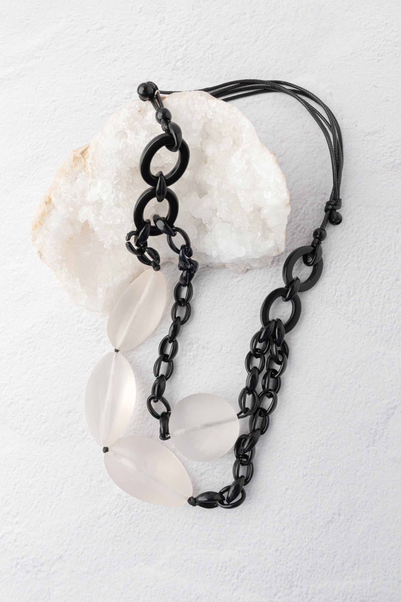 Sylca Designs Raven Chain Link Neck, Frosted 
