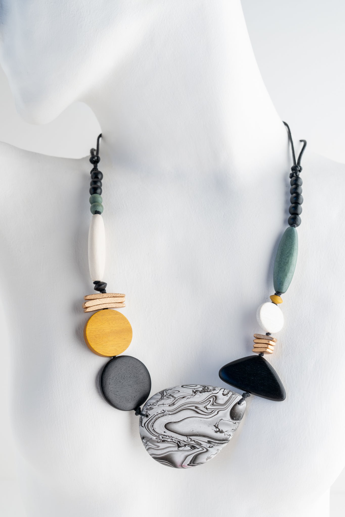 Sylca Designs Dusk & Dawn Marble Necklace, Black Black 