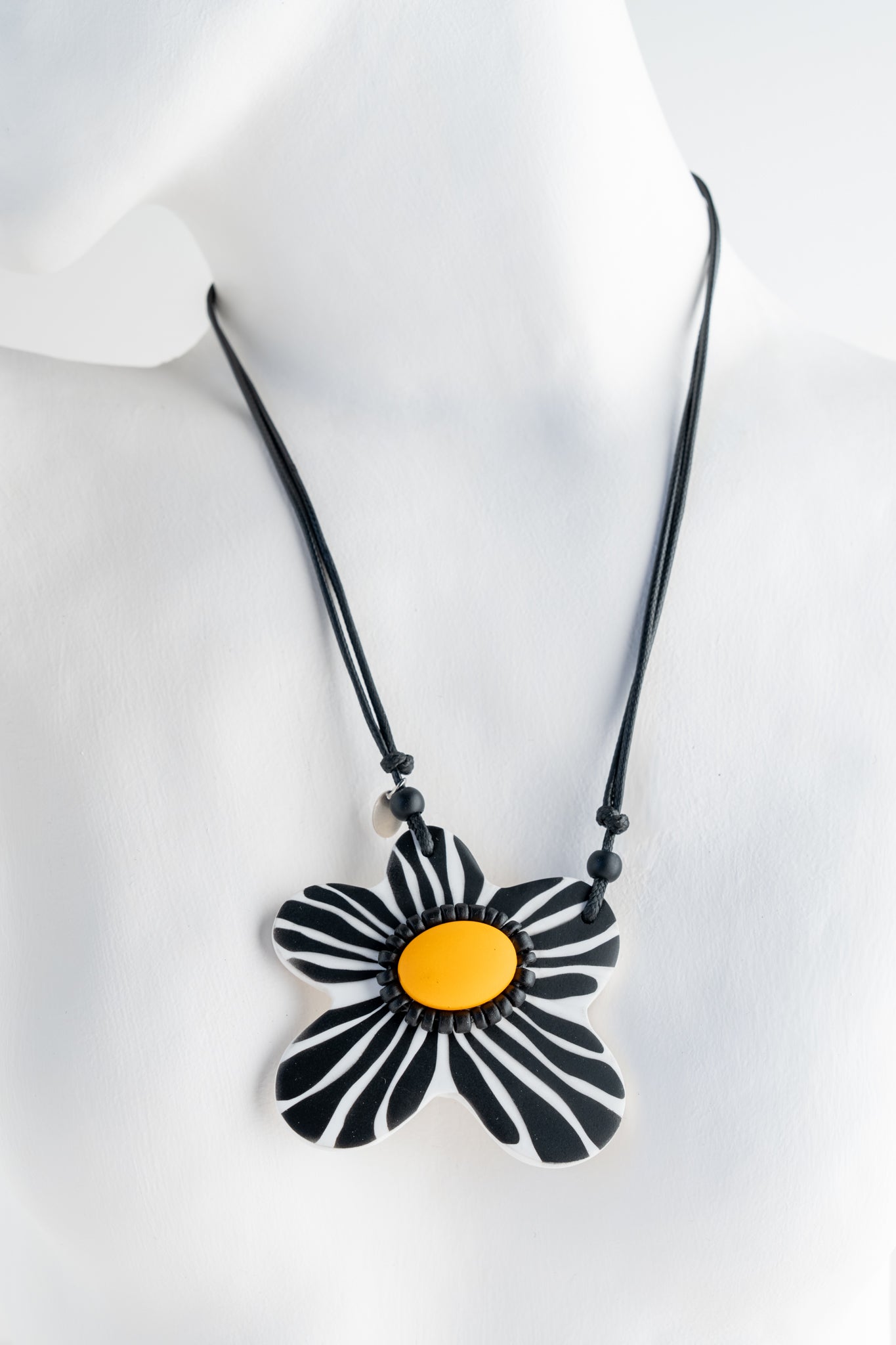 Sylca Designs Bumble Blossom Daisy Pendant, Yellow Yellow 