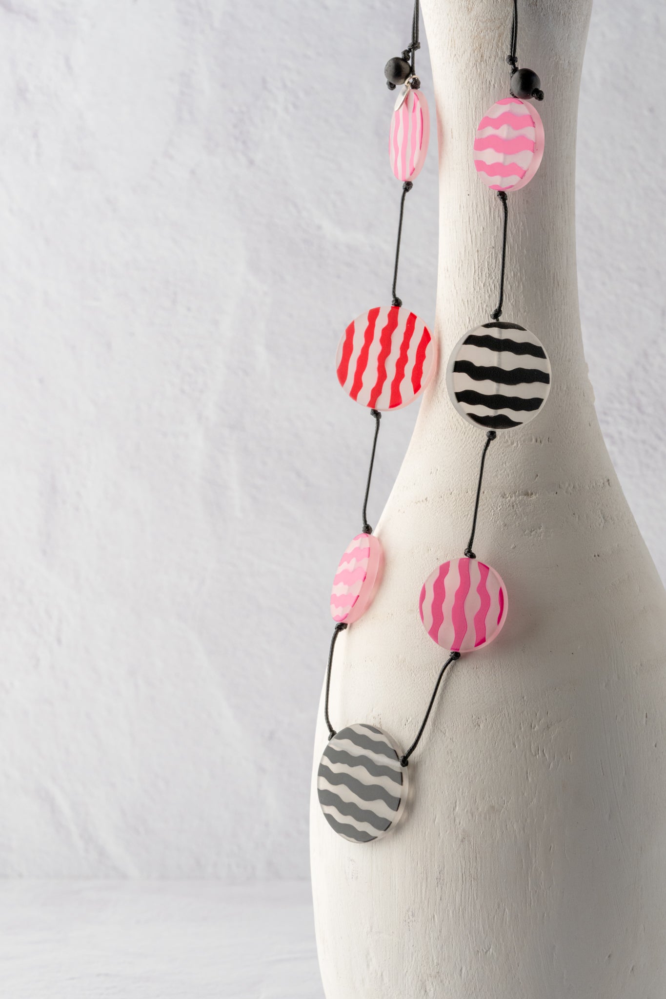 Sylca Designs Zingy Necklace, Fuchsia 