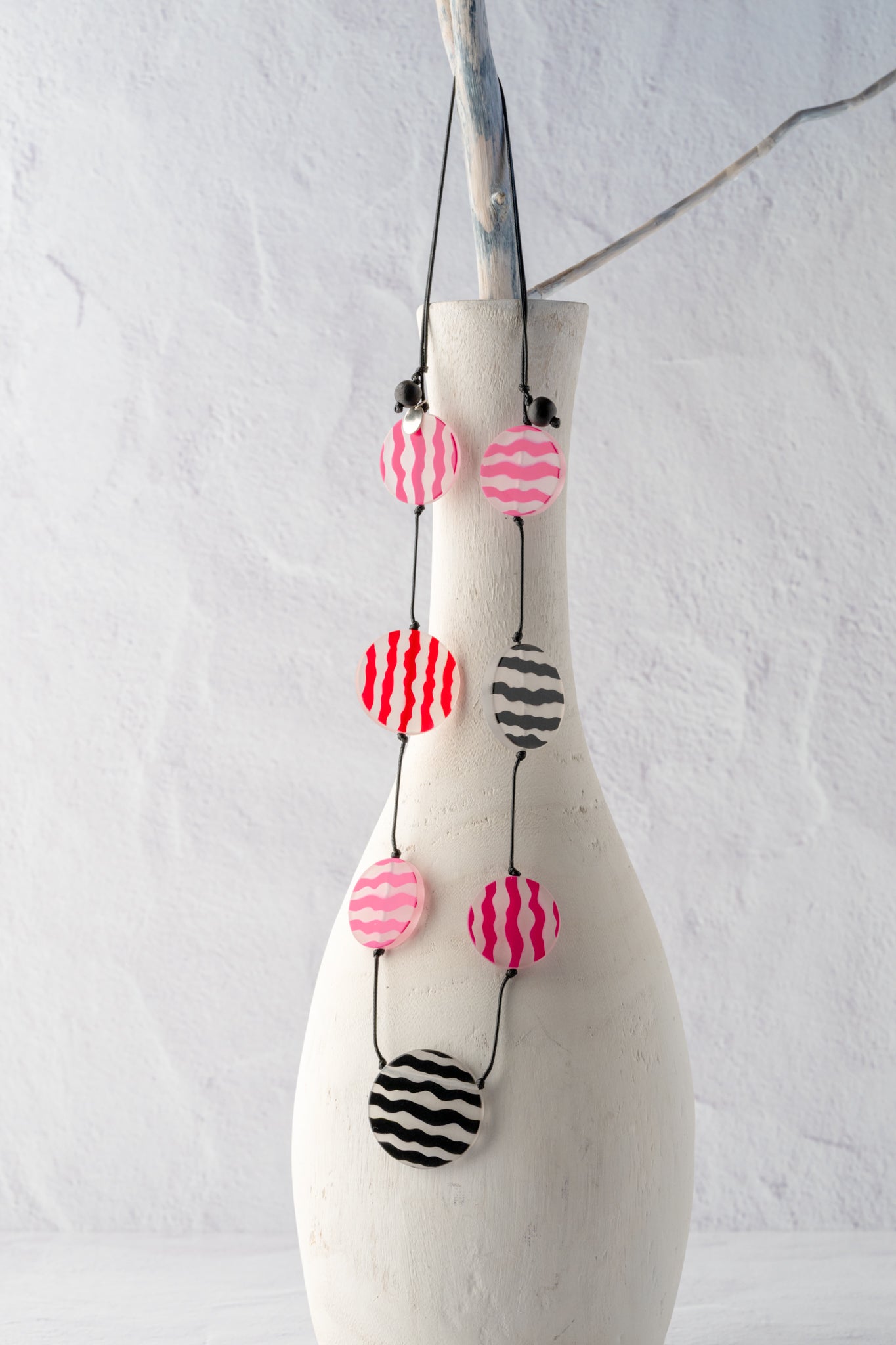 Sylca Designs Zingy Necklace, Fuchsia 