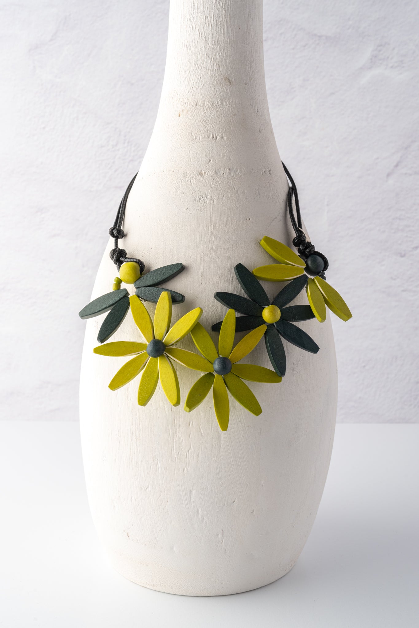 Sylca Designs Garland Nectar Necklace, Lime 
