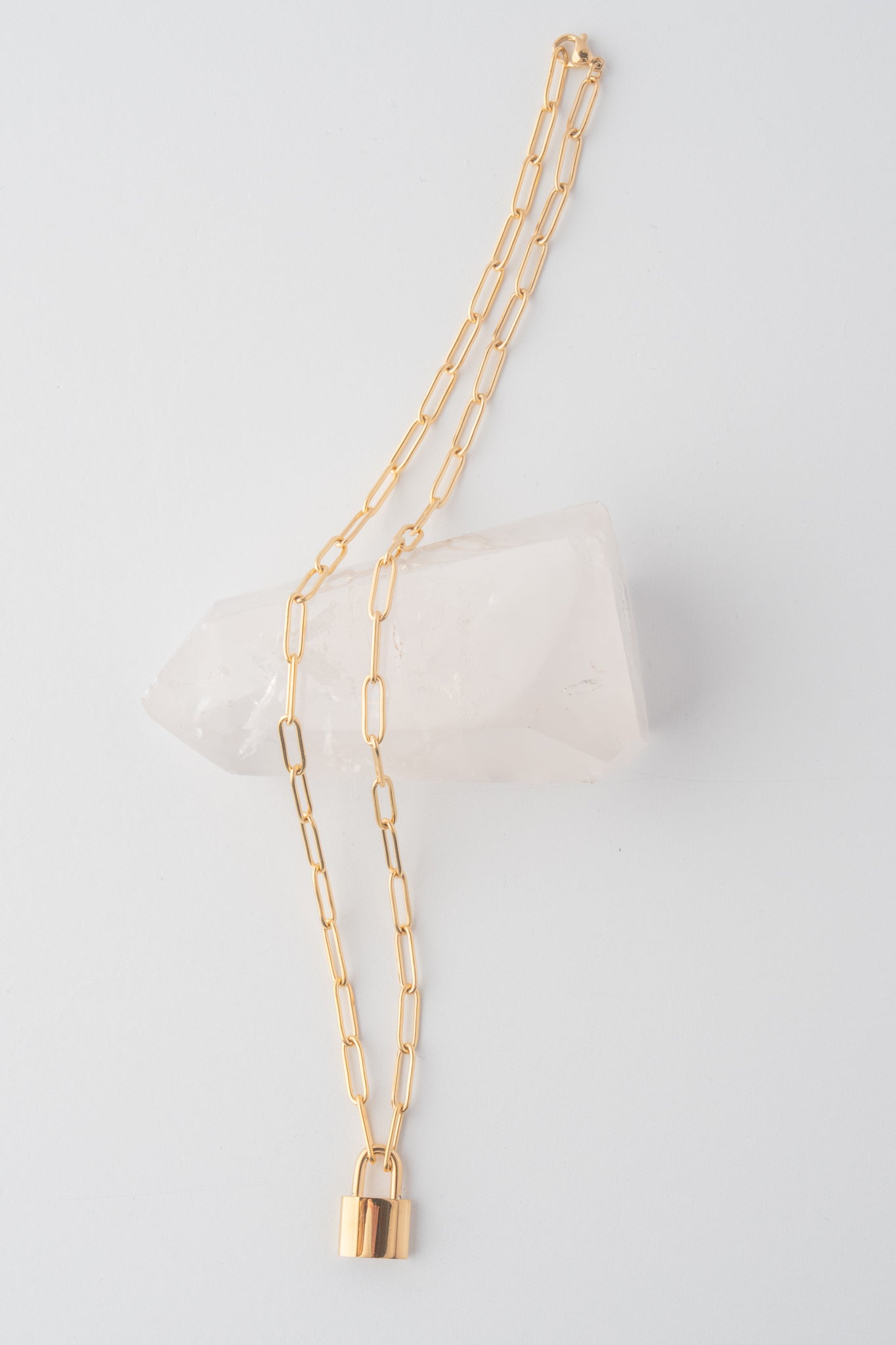 Thick Chain/Lock Necklace