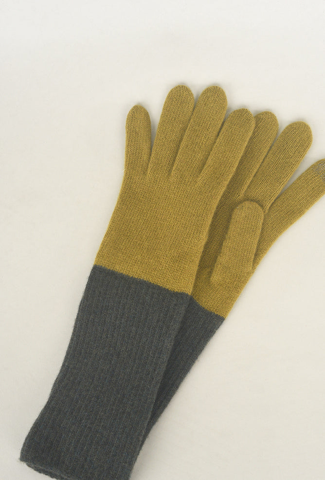 Santacana Madrid Long Wool/Cashmere Ribbed Knit Glove, Musgo One Size Musgo