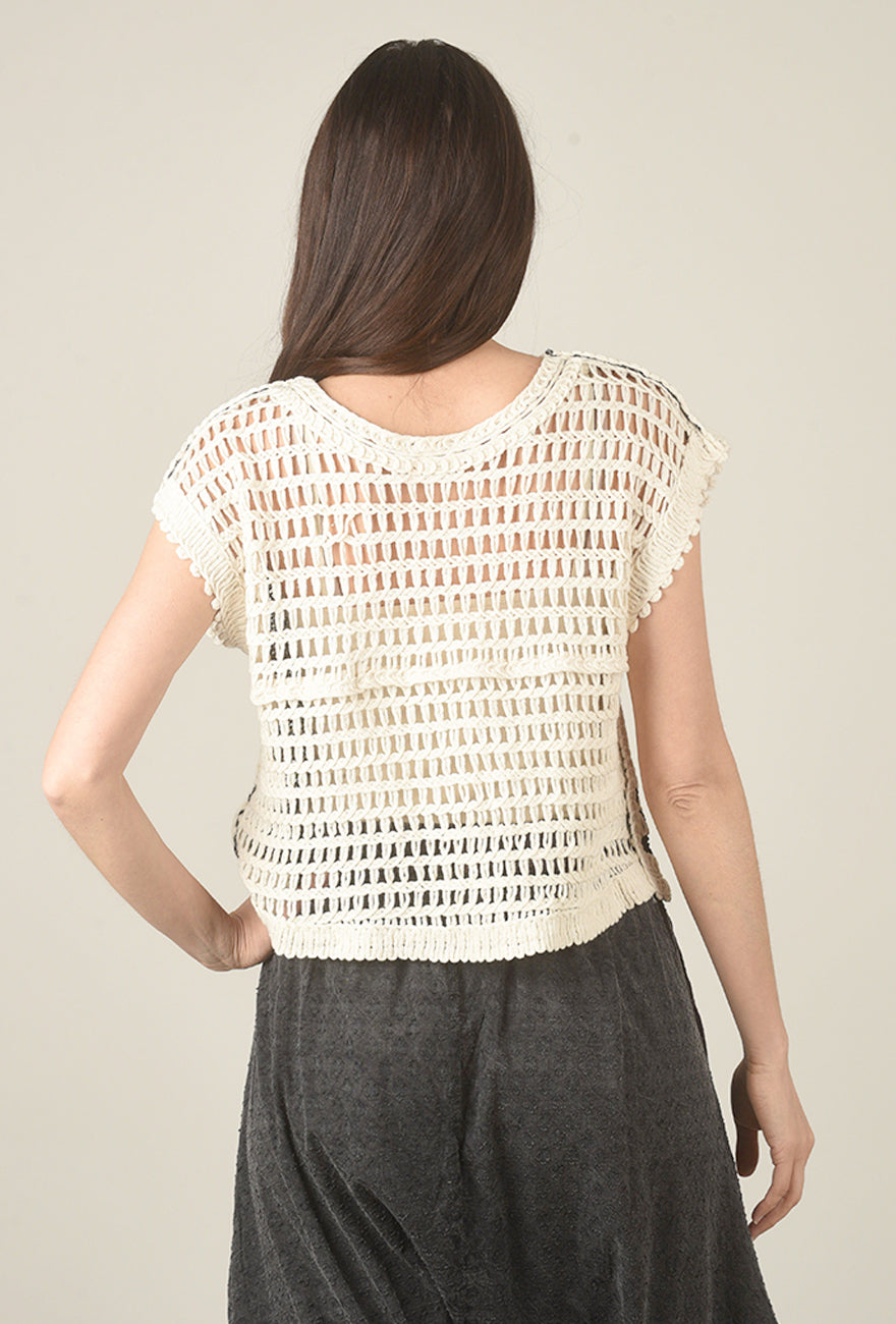 POL Crochet ZigZag Scallop Top, Natural/Black 
