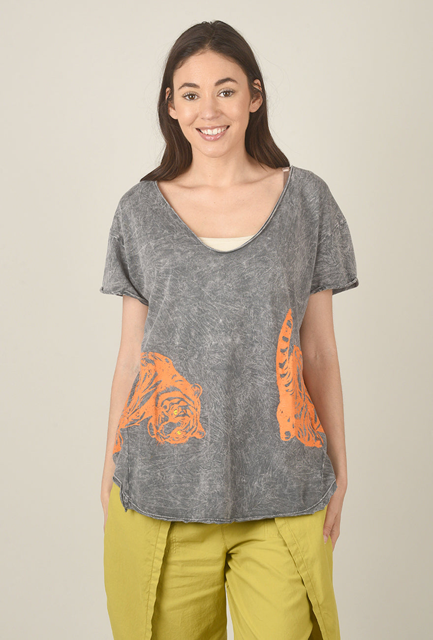 Tiger Graphic Tee, Gray