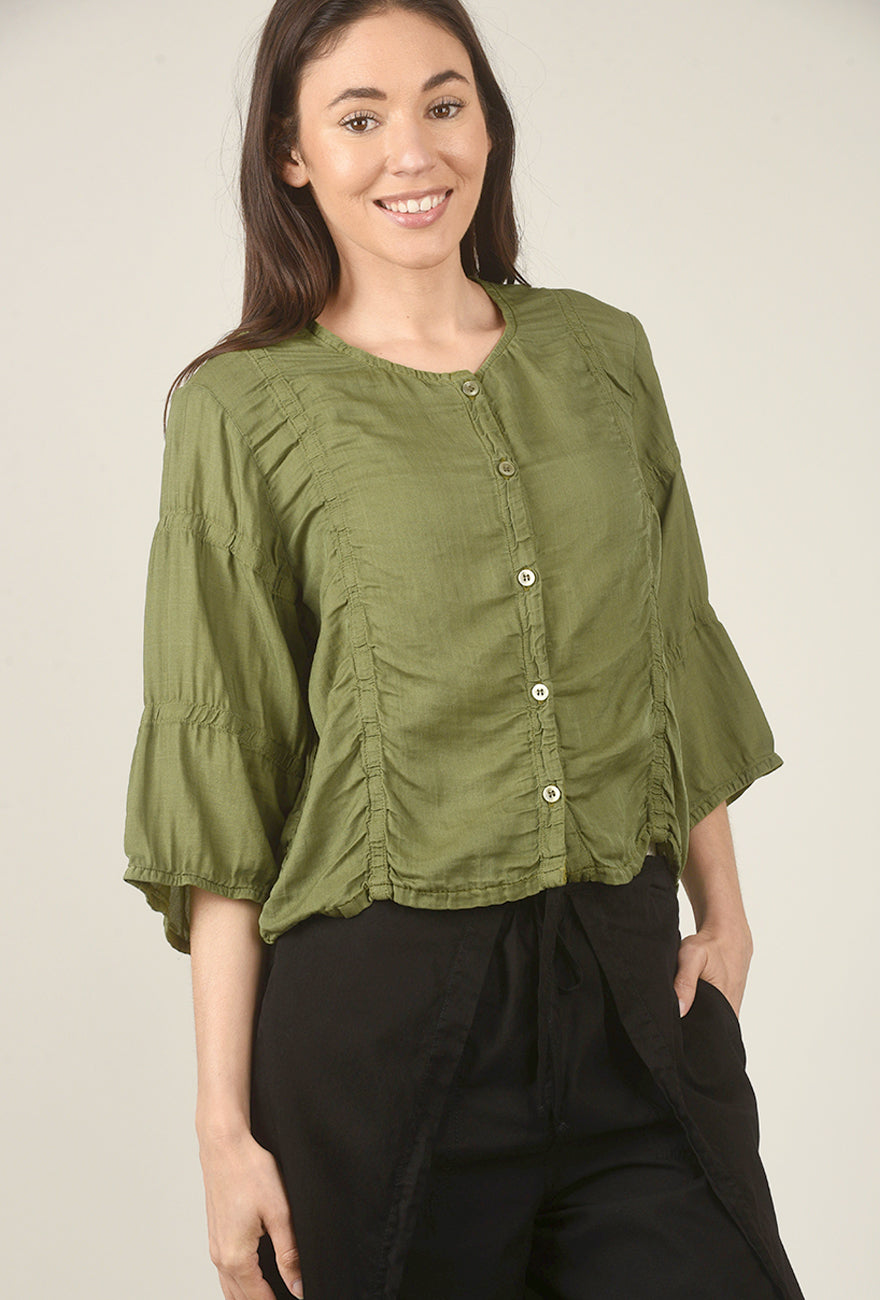 Helium Top, Grass Angle 4