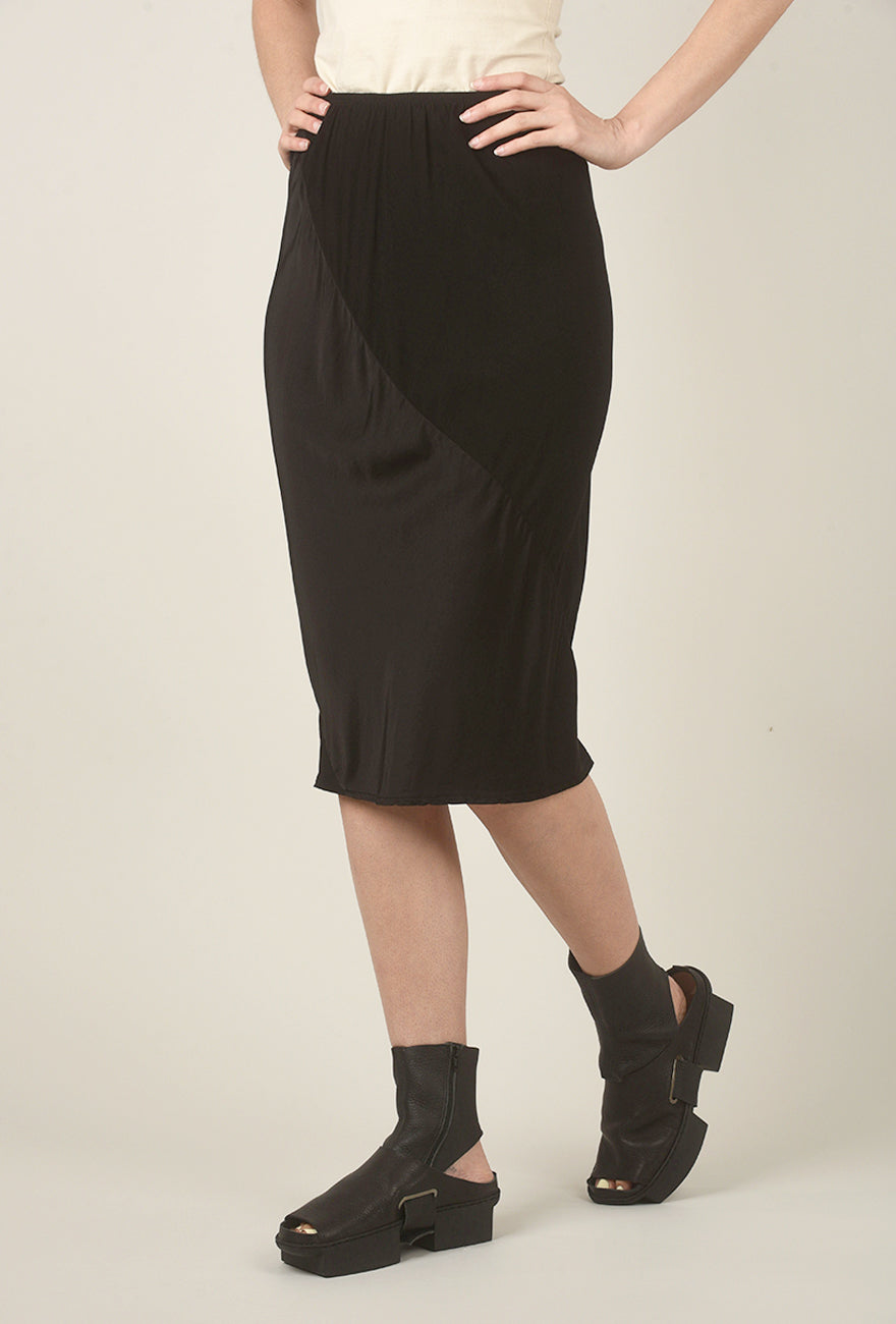 Shadow Skirt, Black Angle 2