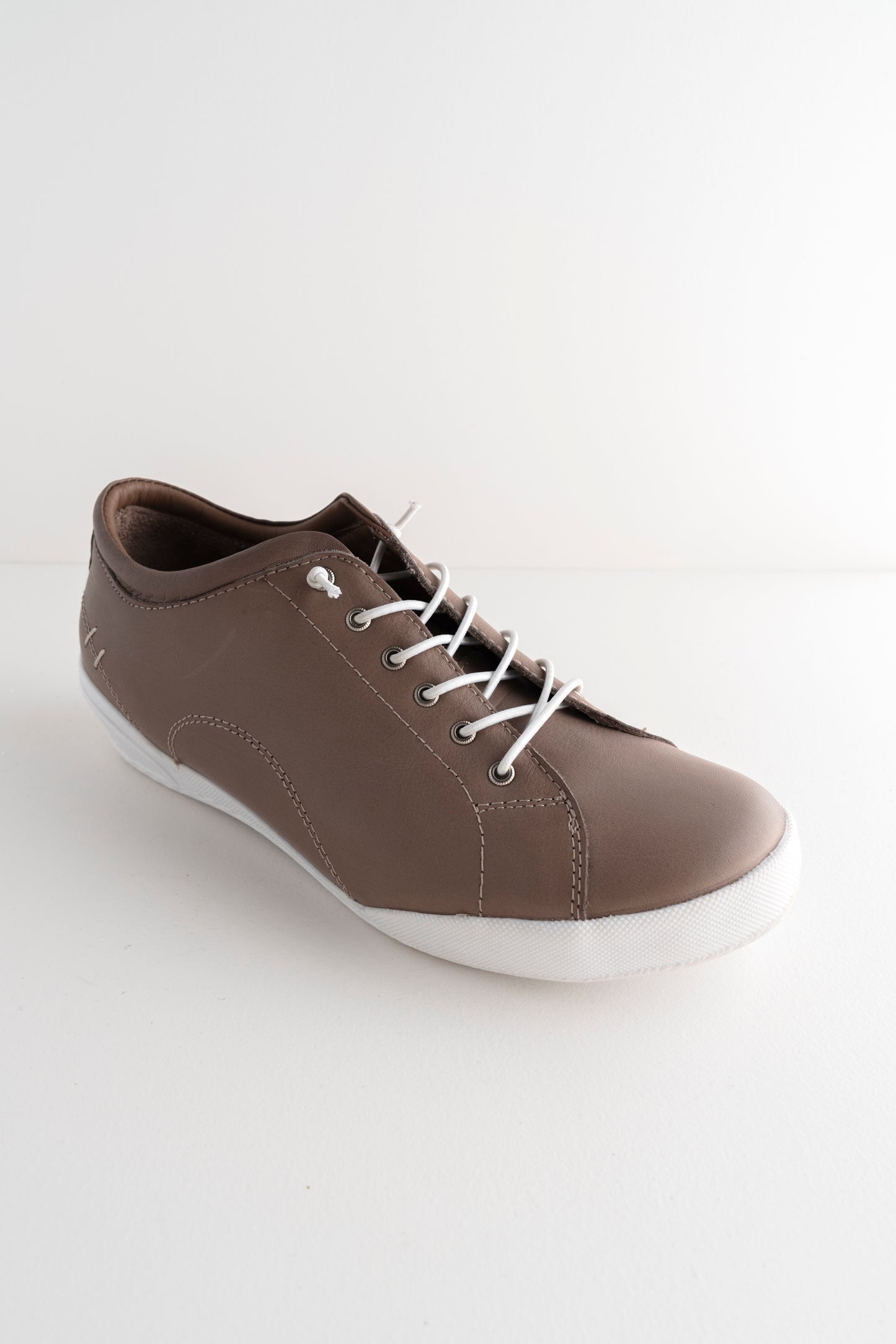Gelato Tessa II Sneaker, Dark Stone 