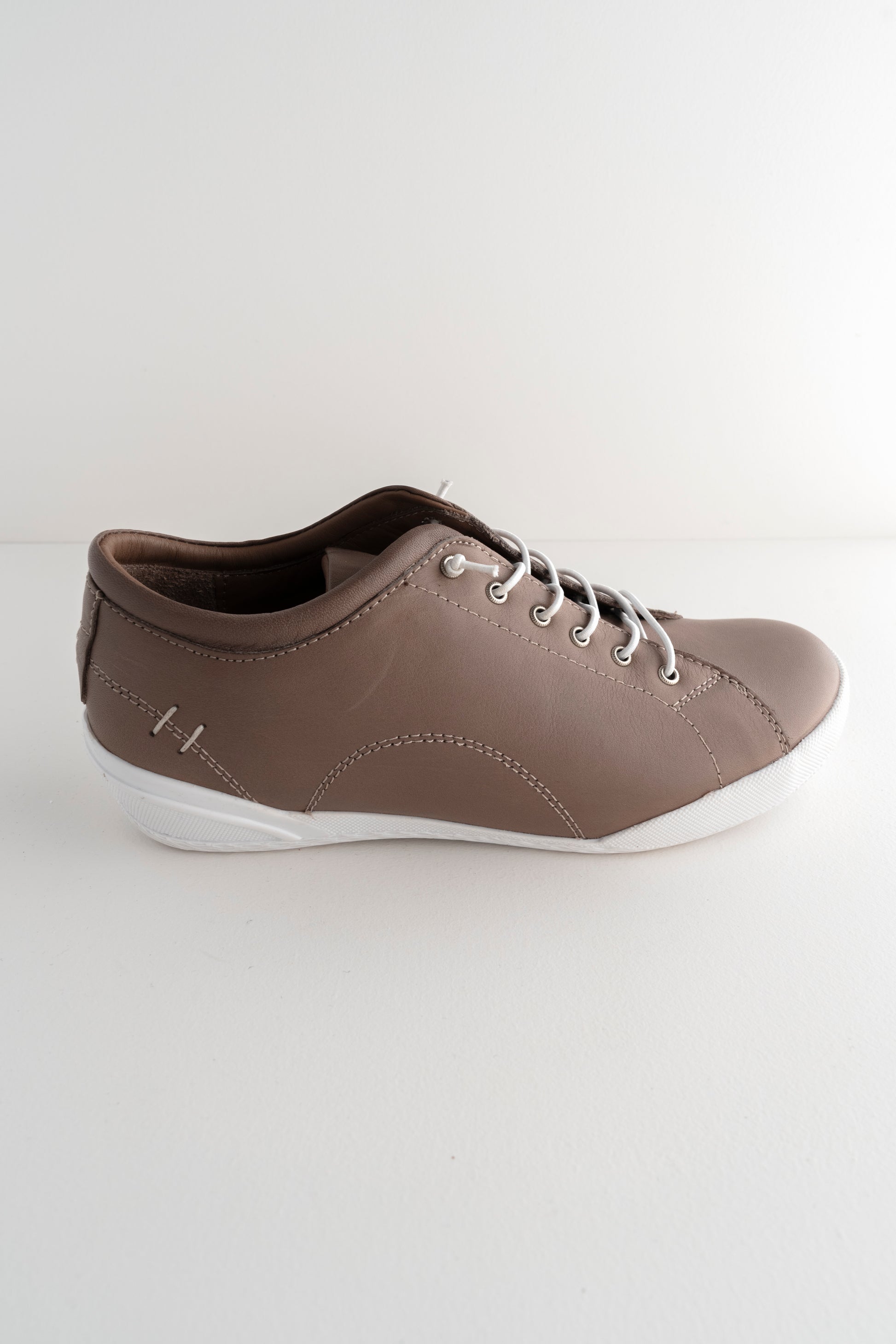 Gelato Tessa II Sneaker, Dark Stone 