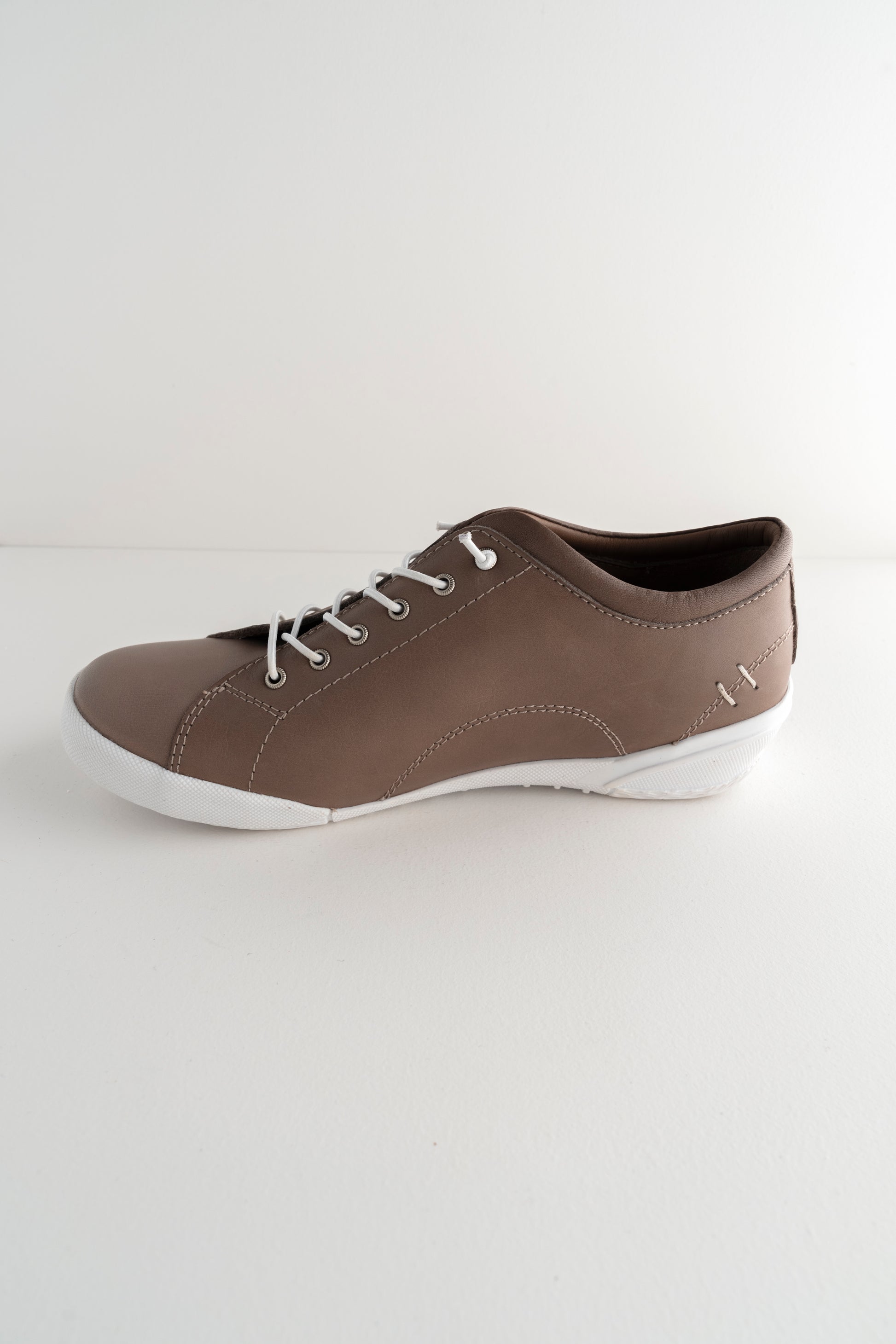 Gelato Tessa II Sneaker, Dark Stone 