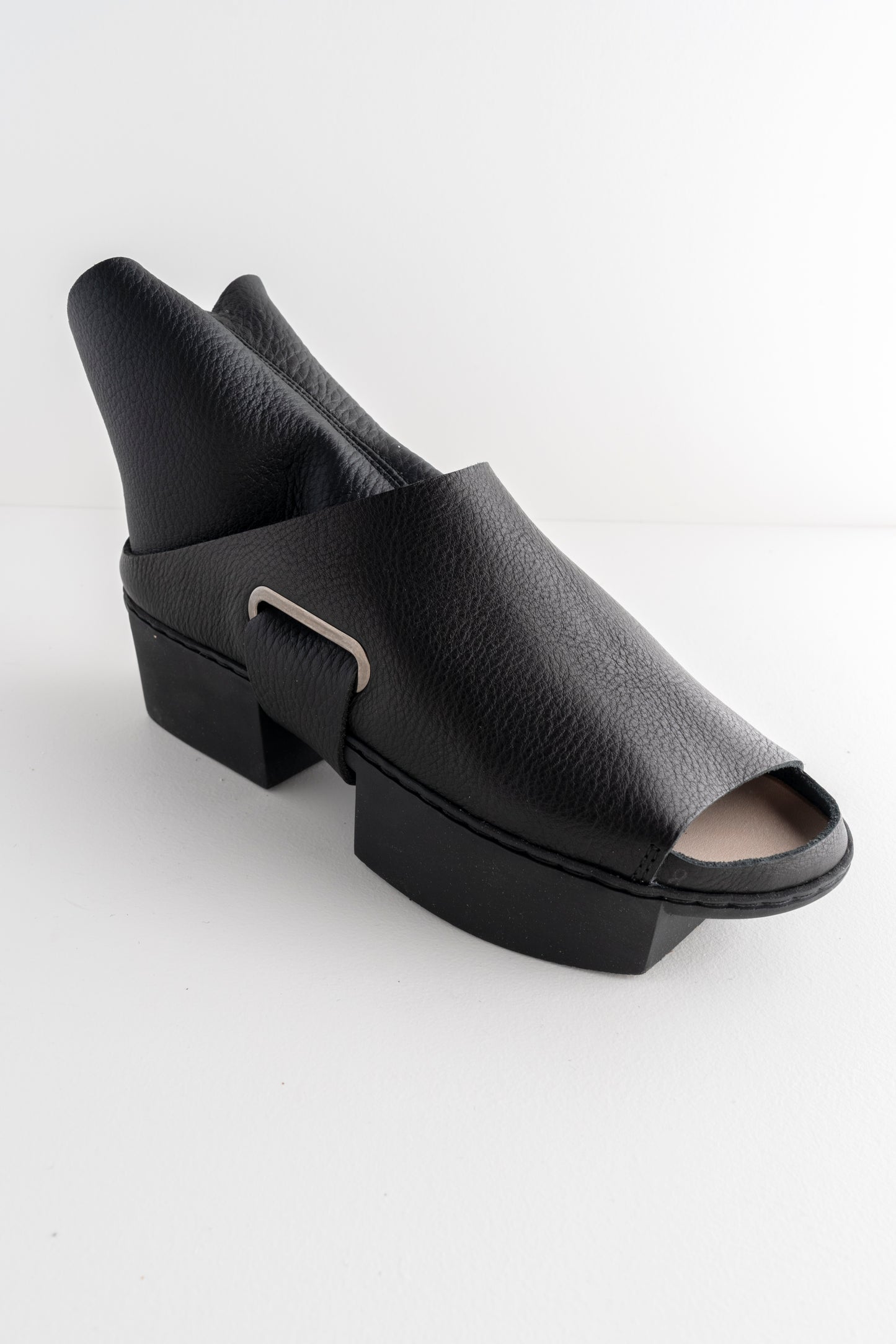 Trippen Shoes Daybreak Box Shoe, Black 
