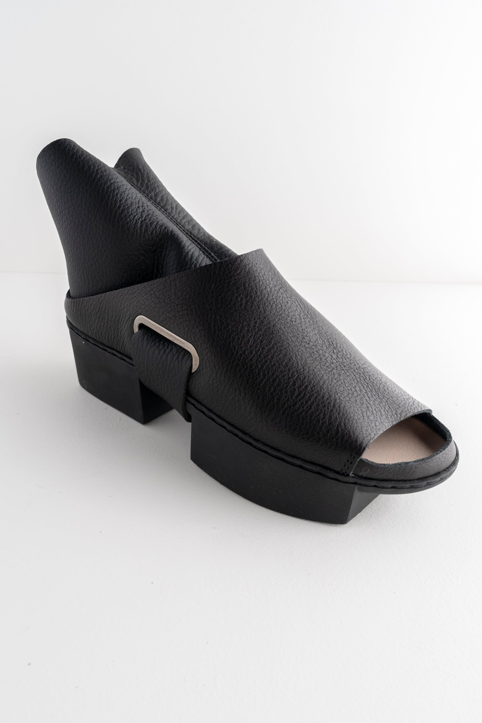 Trippen Shoes Daybreak Box Shoe, Black 