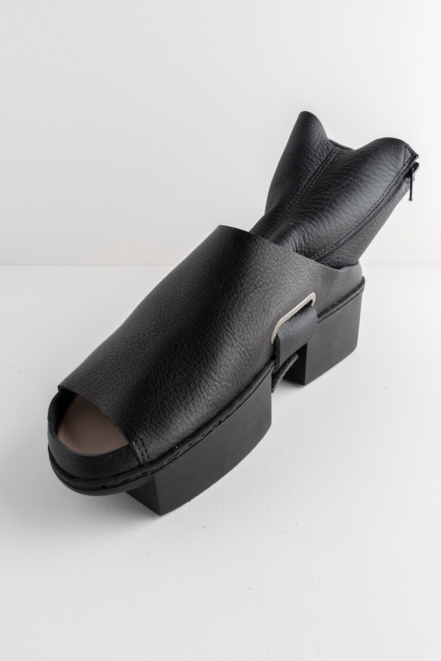 Trippen Shoes Daybreak Box Shoe, Black 