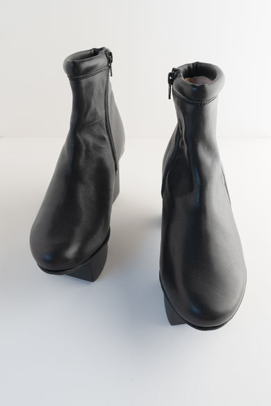 Trippen Shoes Polis Happy Boot, Black Black SAT 36