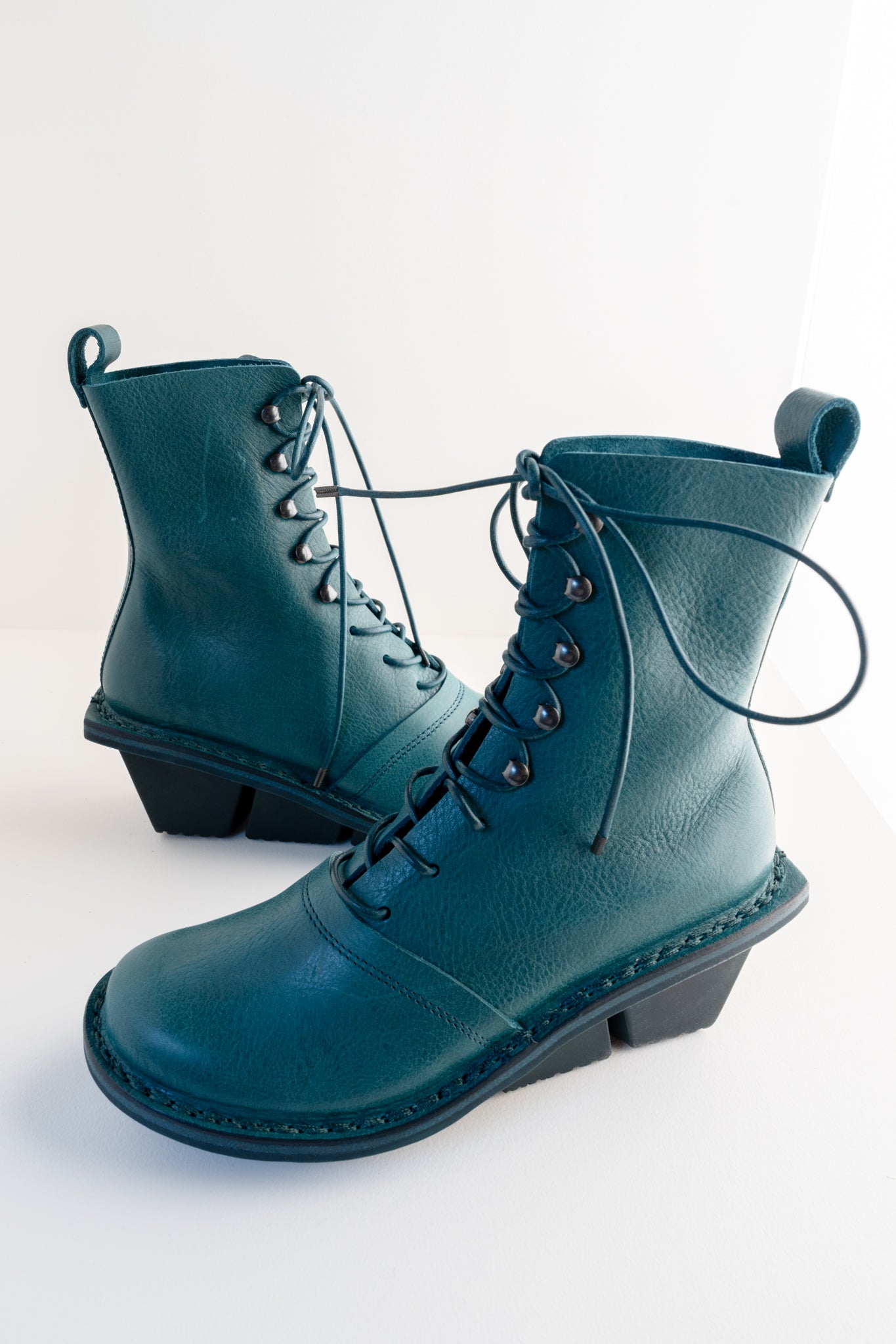 Lady Gritt Boot, Petrol Angle 6