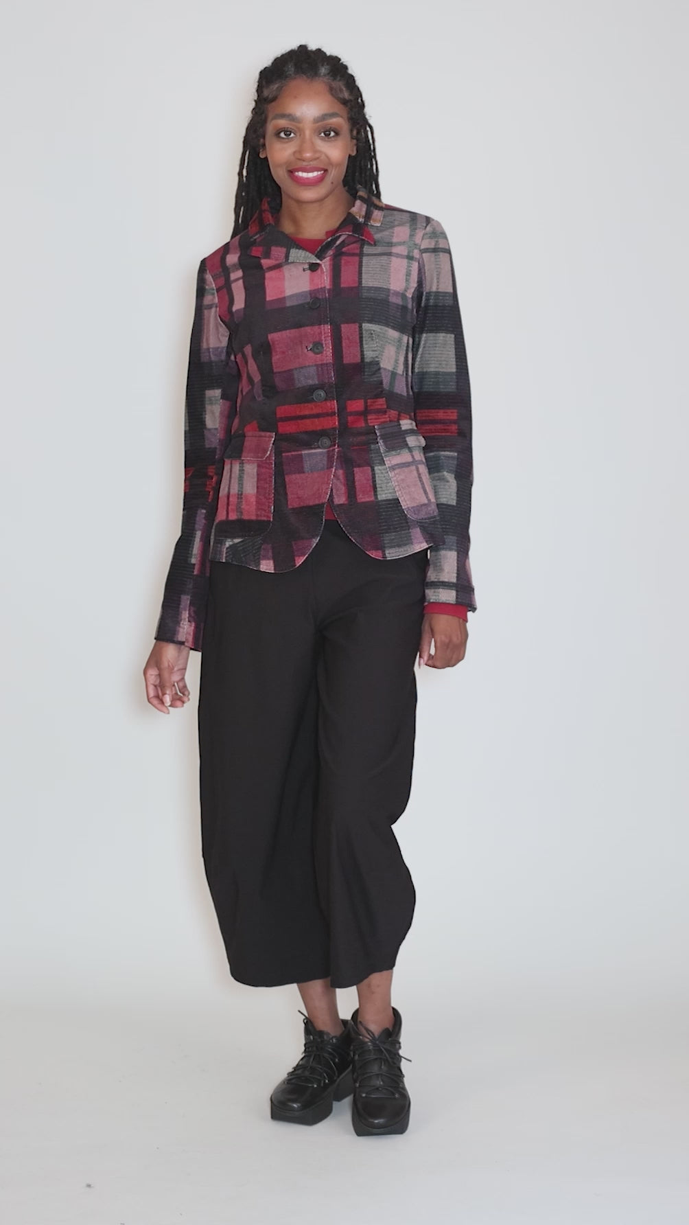 Twill Tech Lantern Leg Trouser, Black Angle 5