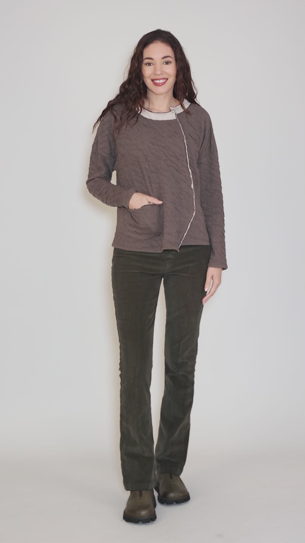Crinkle Double-Face Metro Pullover, Umber Angle 5