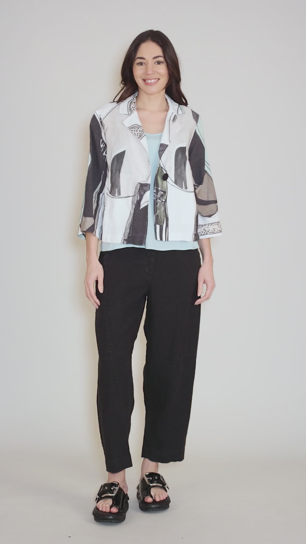 Linen Barrel Trouser, Black Angle 5
