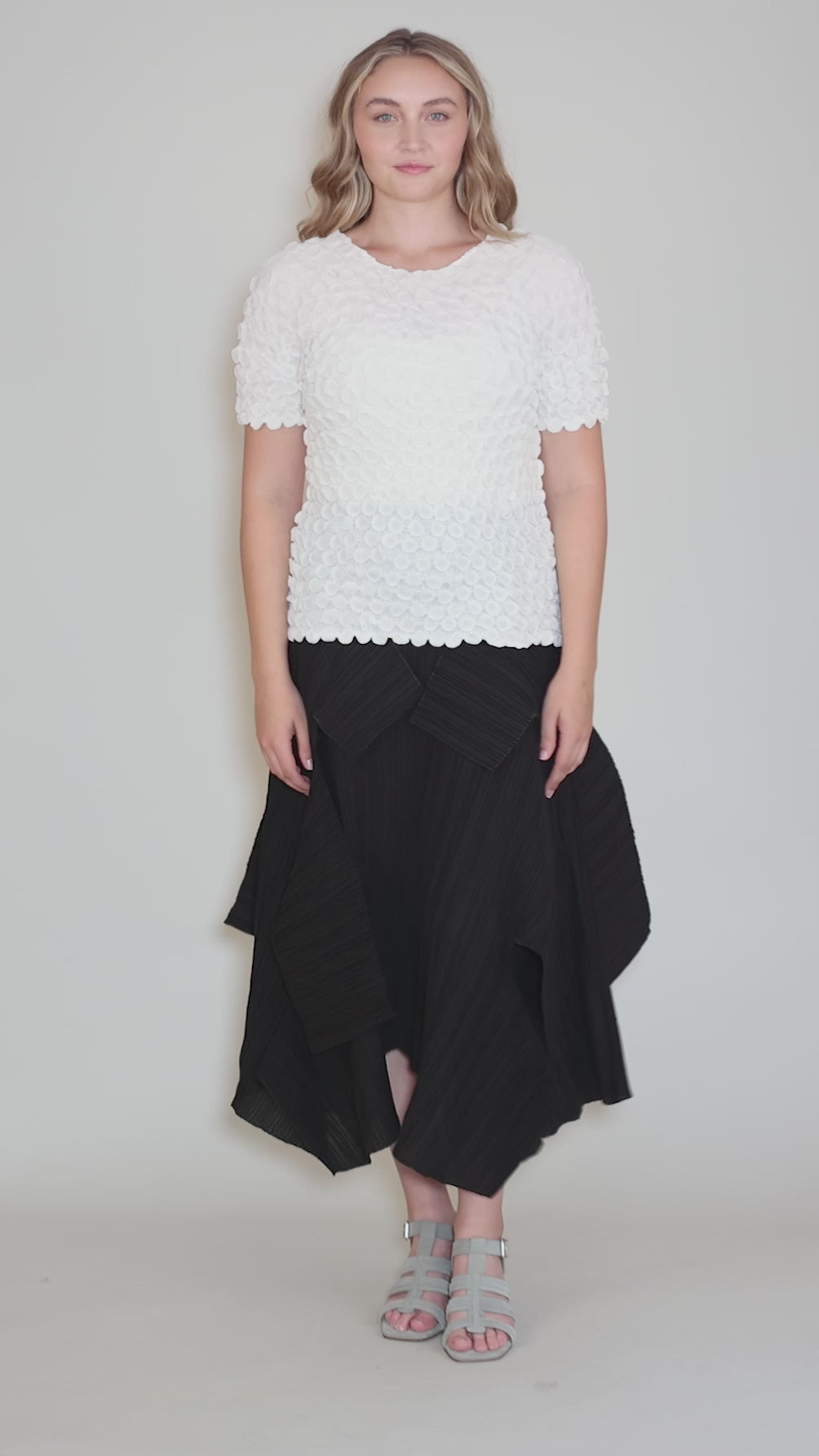 Bubble Top, White Angle 5