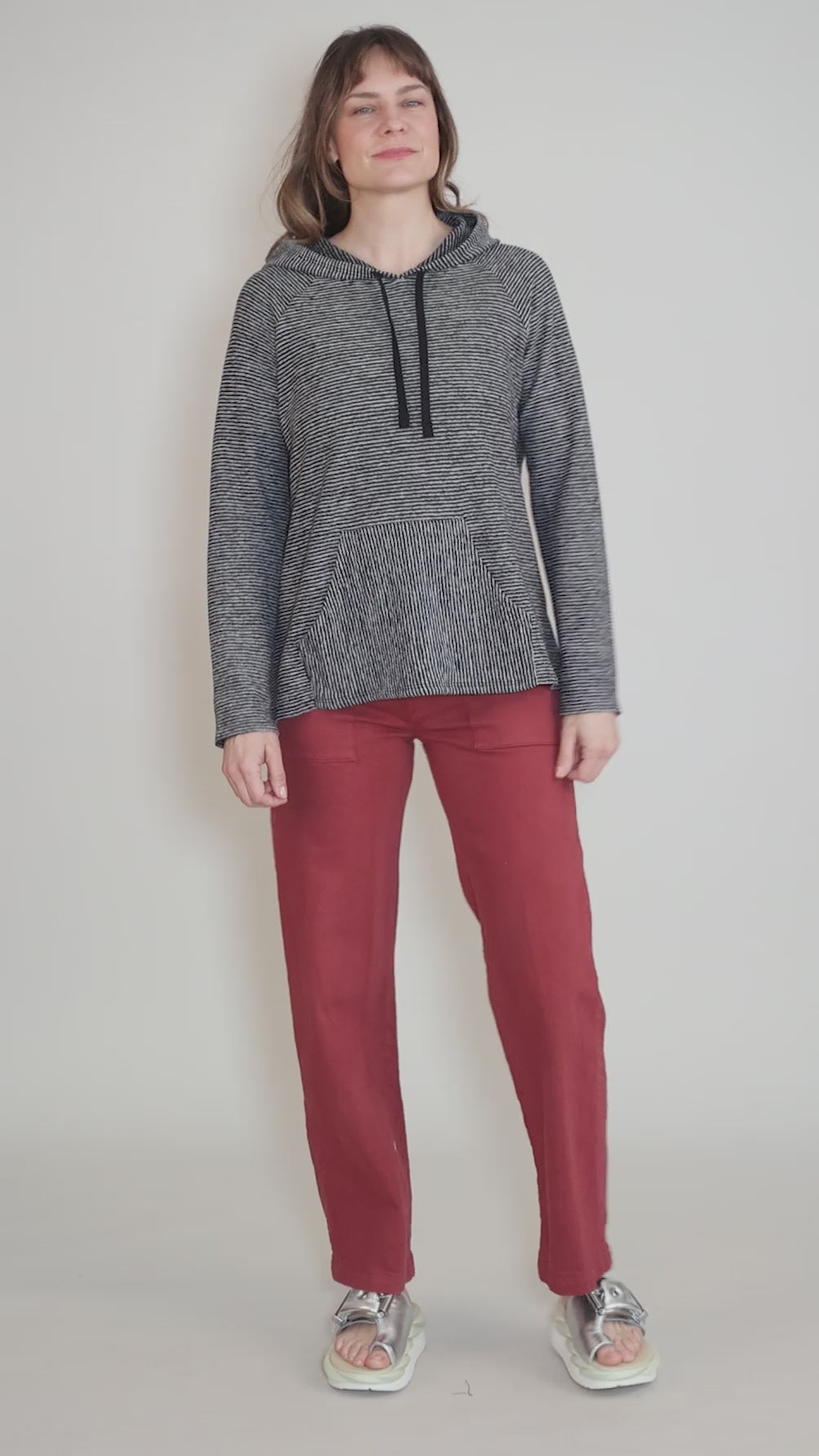 Pasadena Stripe Sunrise Pullover, Black/White Angle 5