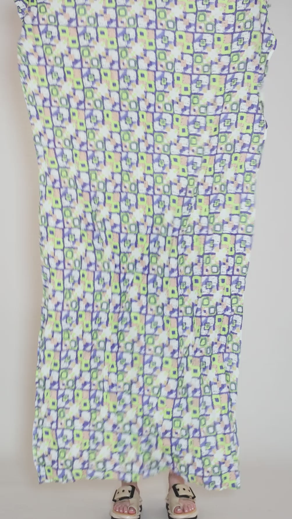 Pareo Scarf, Lime/Cobalt Angle 3
